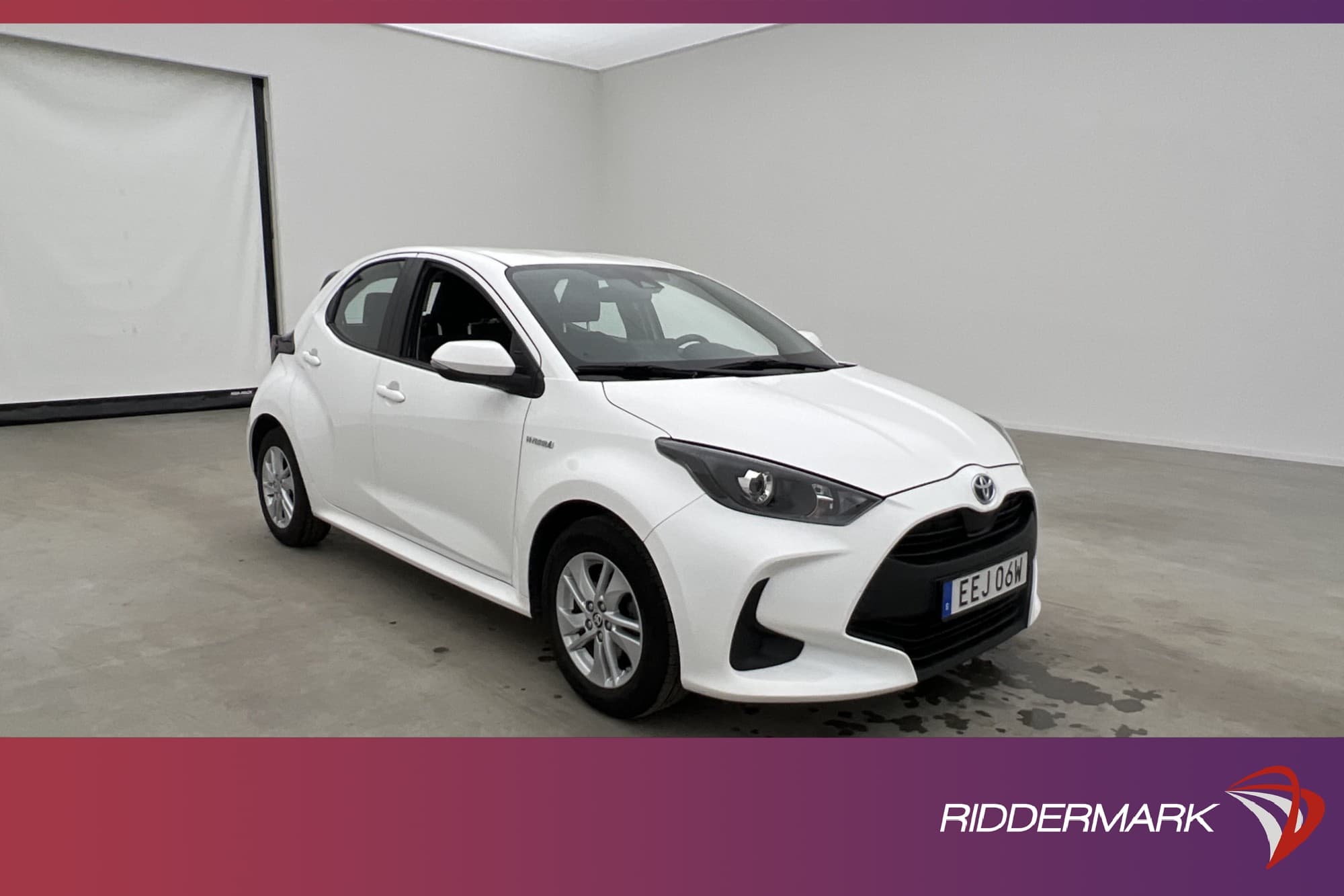 Toyota Yaris Hybrid CVT 116hk