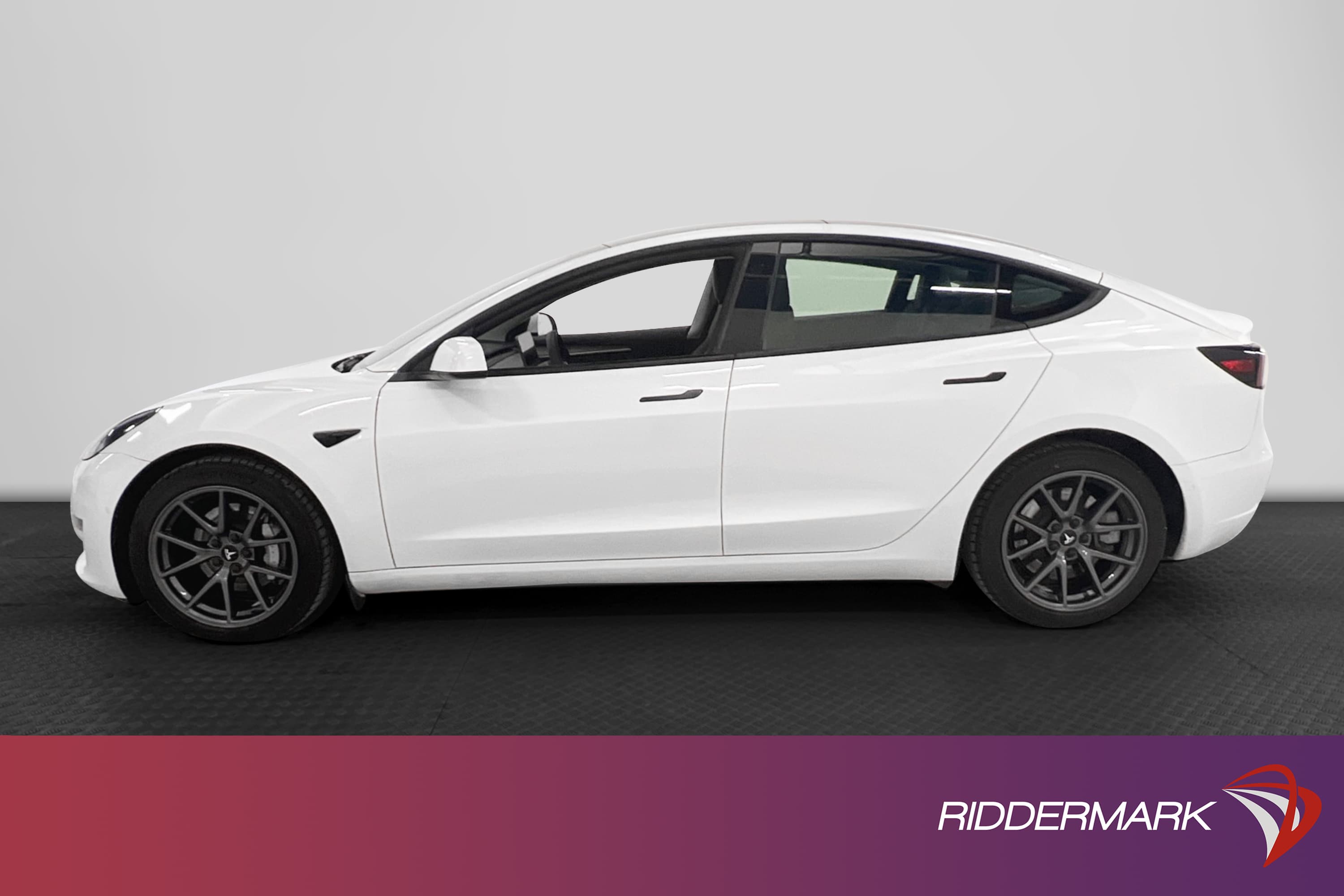 Tesla Model 3 Long Range AWD 440hk
