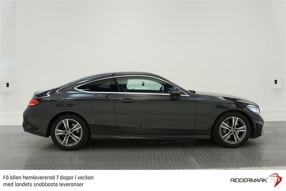 Mercedes-Benz C 220 d Coupé 194hk AMG Pano Burmester Cockpitexteriör