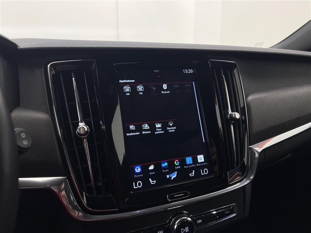 Volvo V90 Cross Country D4 AWD Pro VOC Värmare Navi Drag