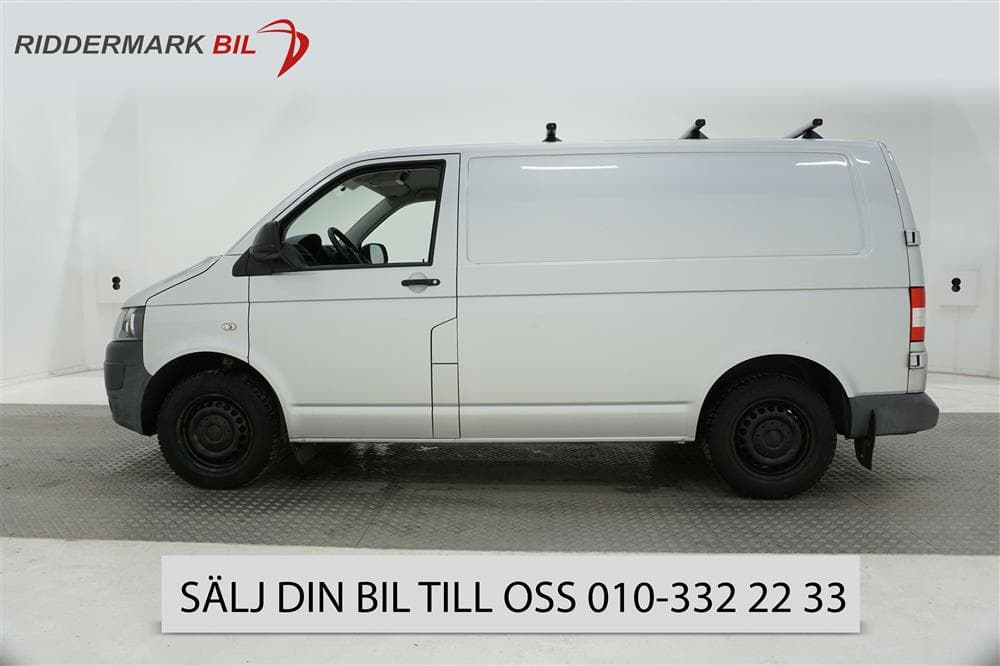 Volkswagen Transporter T5 2.0 TDI Nyservad 3-sits Drag 