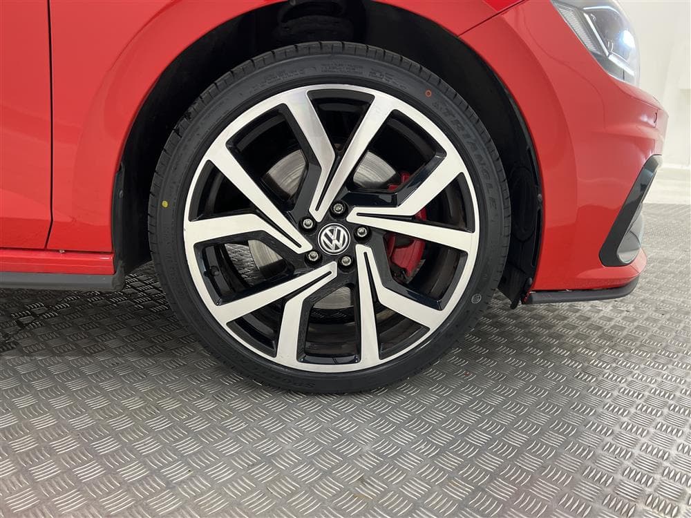 Volkswagen Polo GTI 200hk Active info display Pluspkt  Beatsinteriör