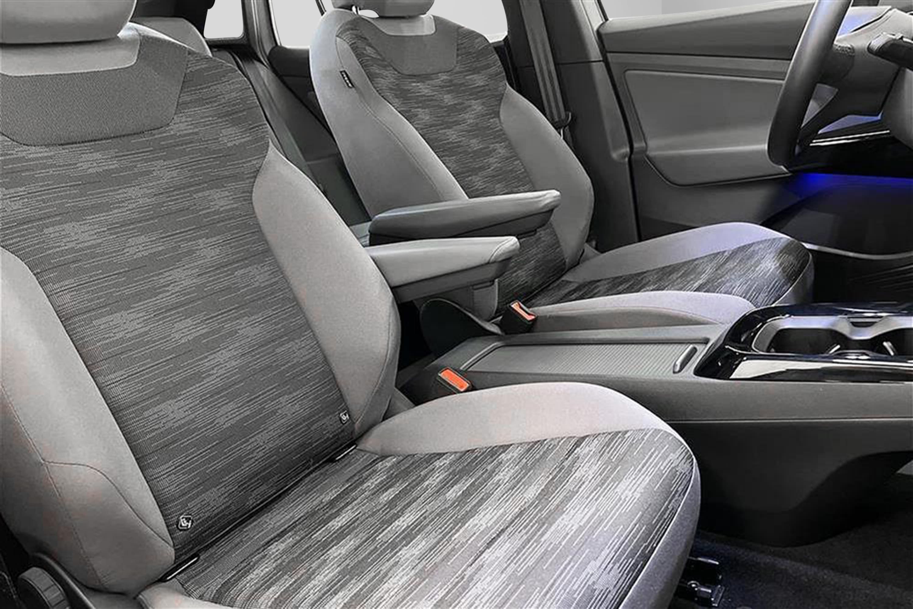 Volkswagen ID.4 Pure Performance Dragkrok Keyless Naviinteriör