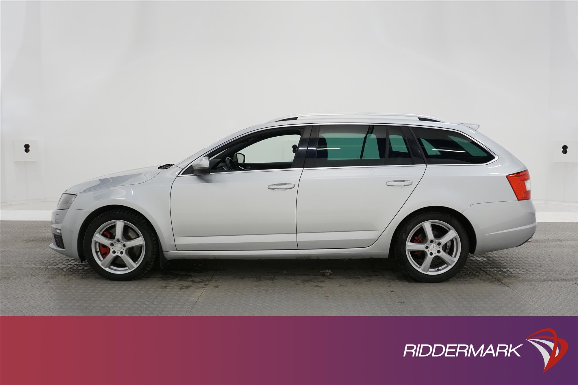 Skoda Octavia RS 2.0 TDI 184hk Navi Drag Canton PDC 0,5L/mil