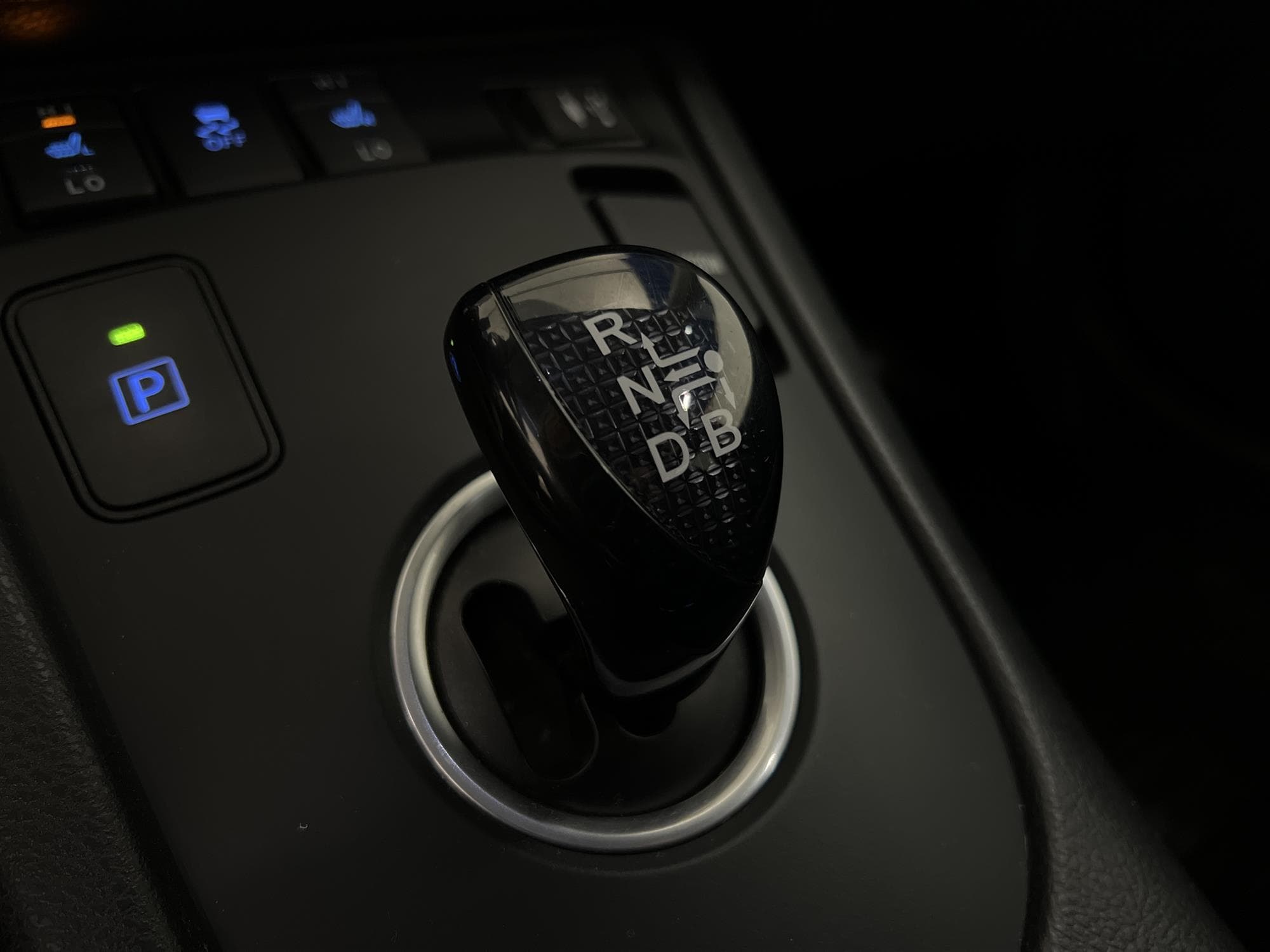Toyota  Auris Hybrid e-CVT 136hk   B-Kam Låg Skatt 0,39L/mil