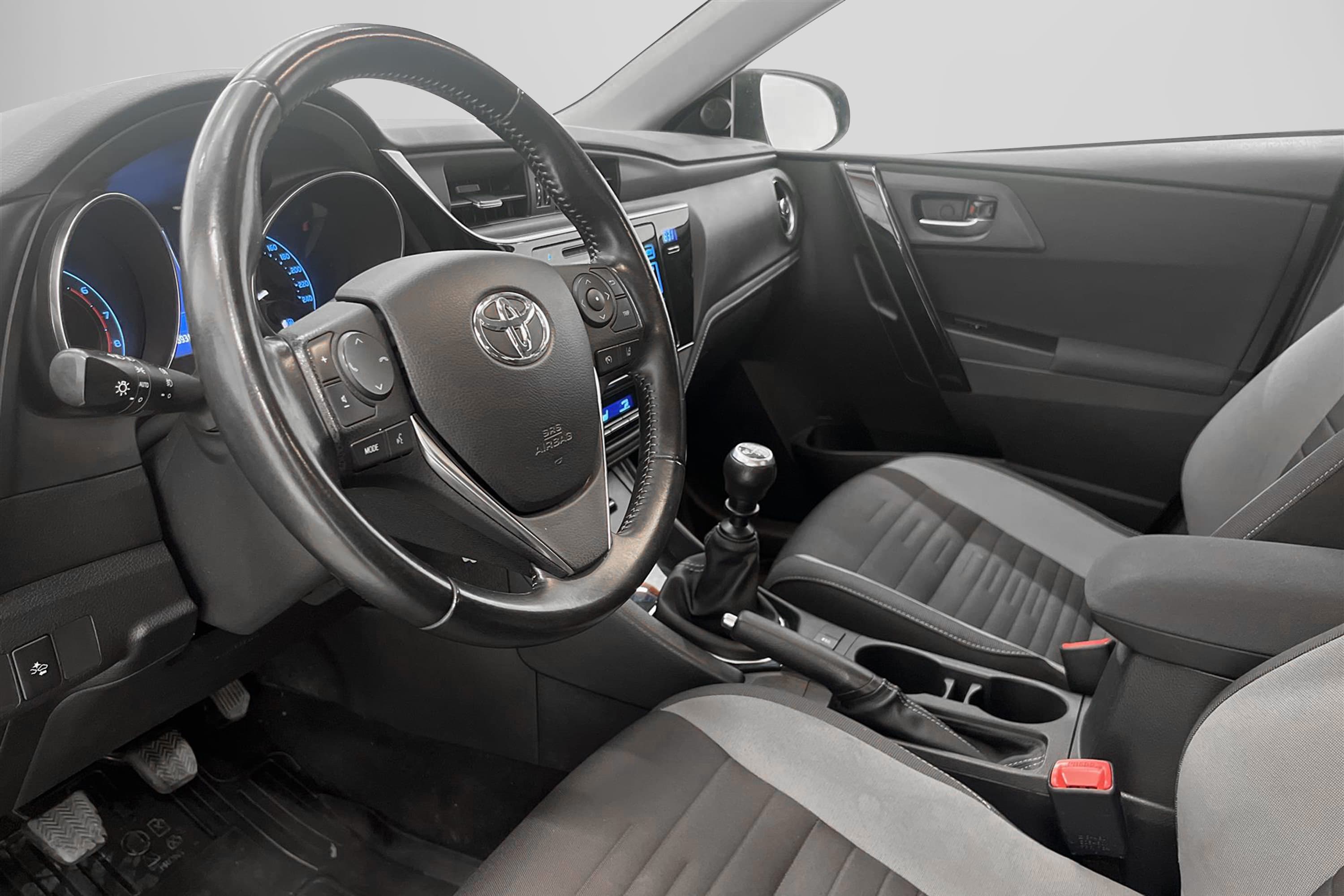 Toyota Auris 1.2 Turbo 116hk B-Kamera  822kr Skatt 0,49L/mil
