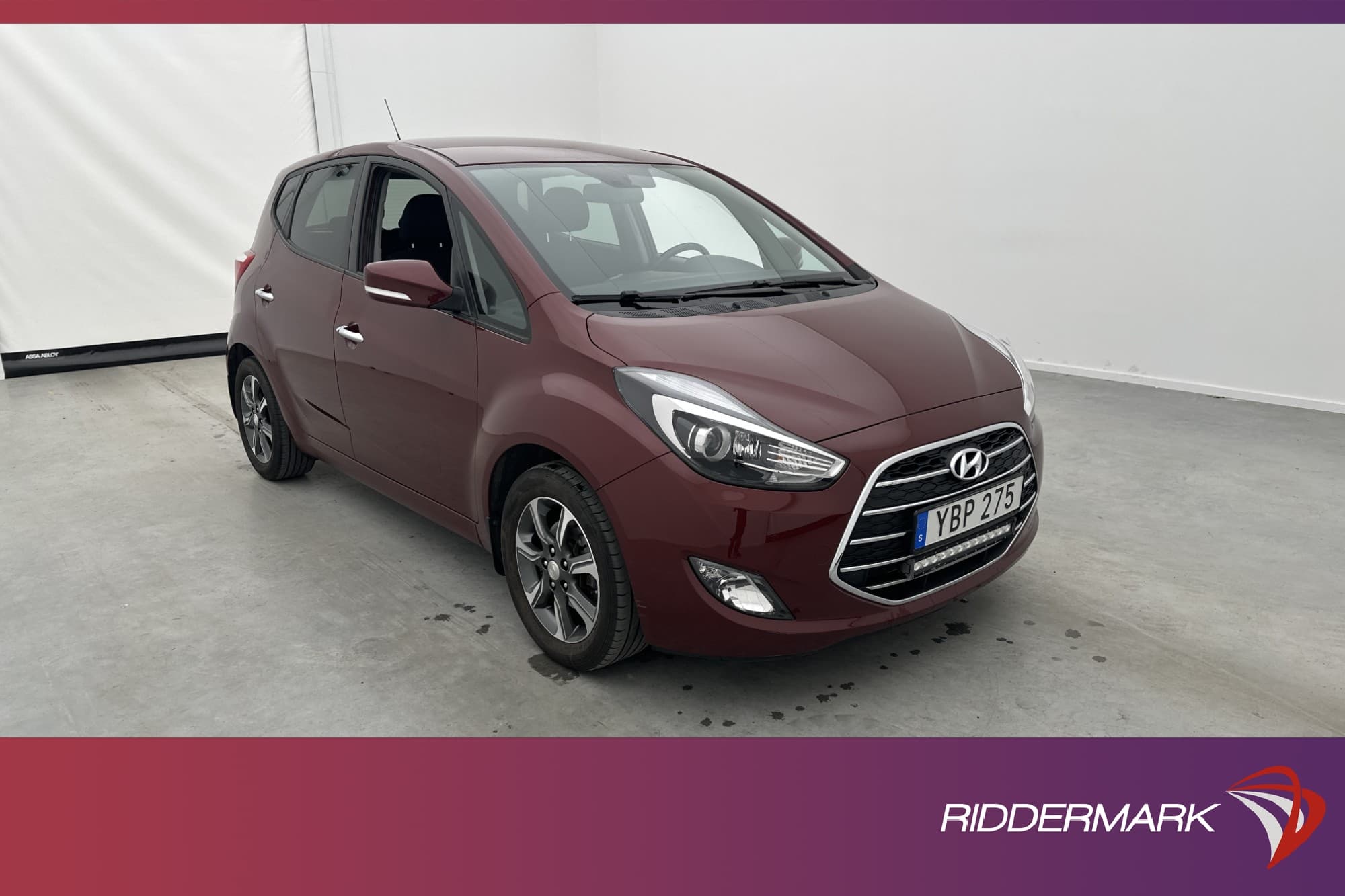 Hyundai ix20 1.6 blue 125hk