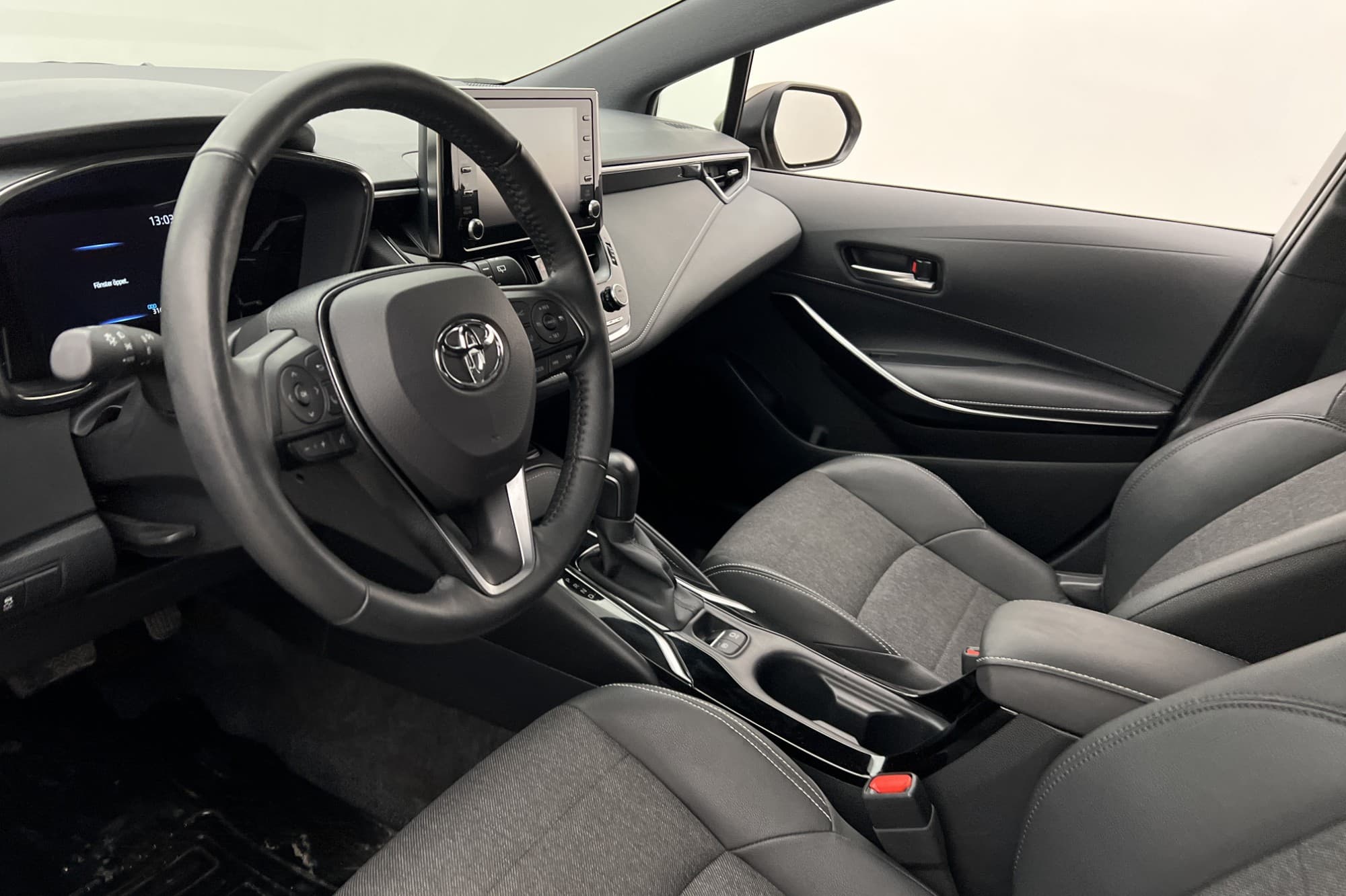 Toyota Corolla Hybrid e-CVT 122hk Style Kamera Rattvärme