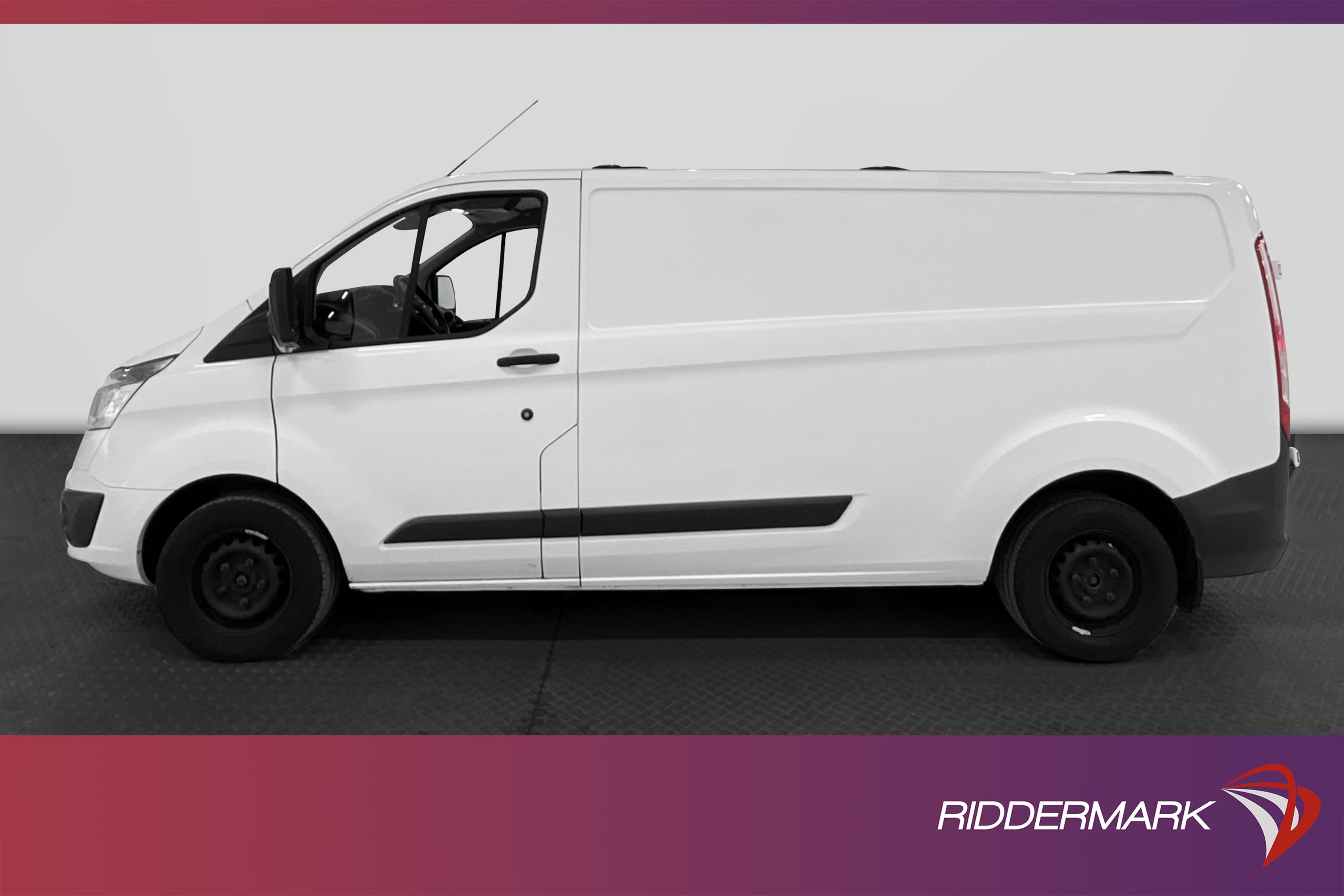 Ford Transit Custom L2 130hk Värmare Dragkrok V-inredd Moms