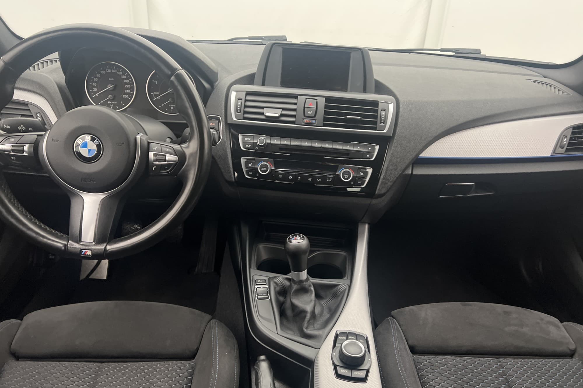 BMW 118 d xDrive 150hk M Sport Drag 0,45L/mil 1520kr Skatt