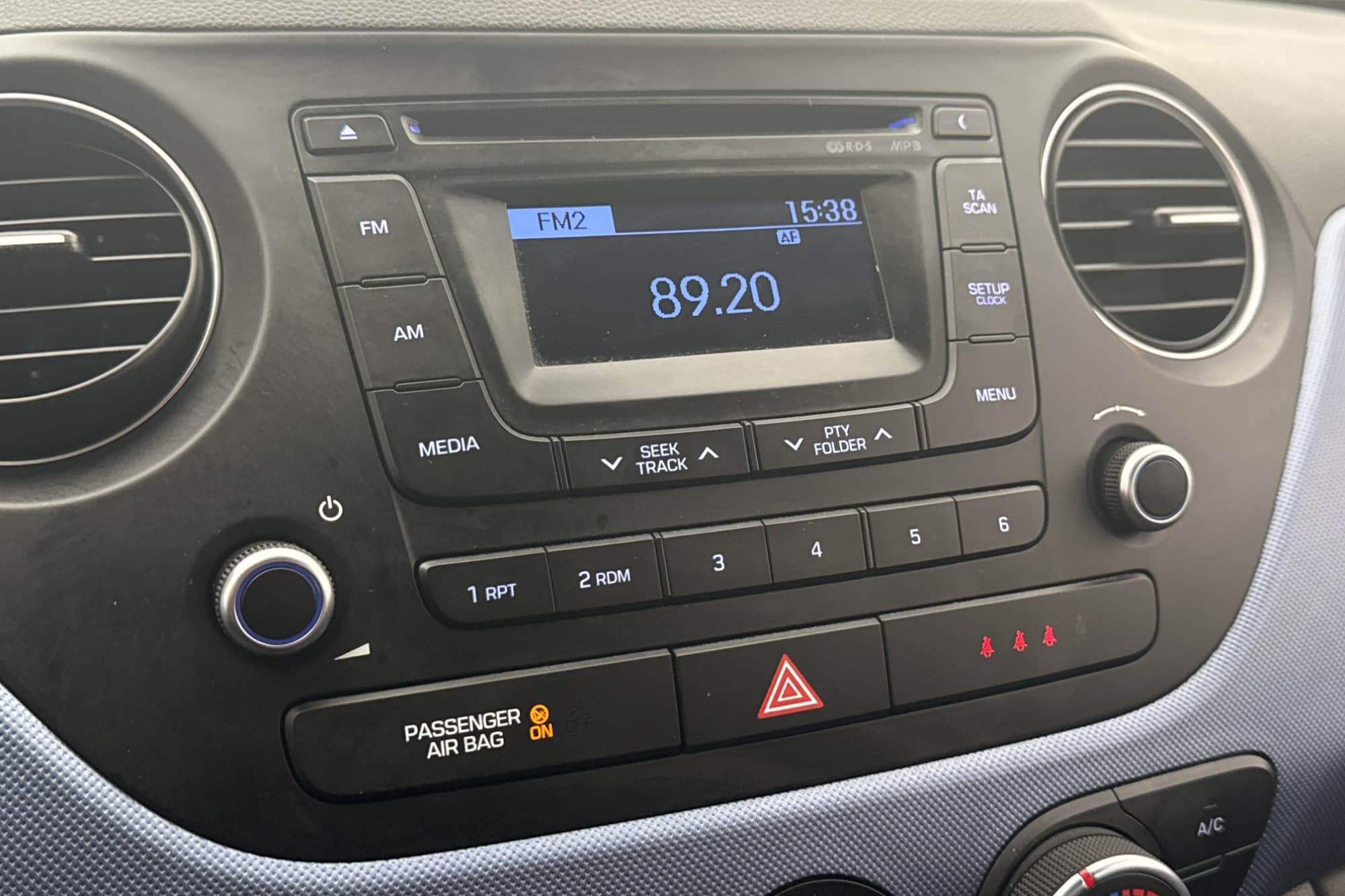 Hyundai i10 1.0 67hk ComfortPlus M-Värm Rattvärme 0,43l/mil