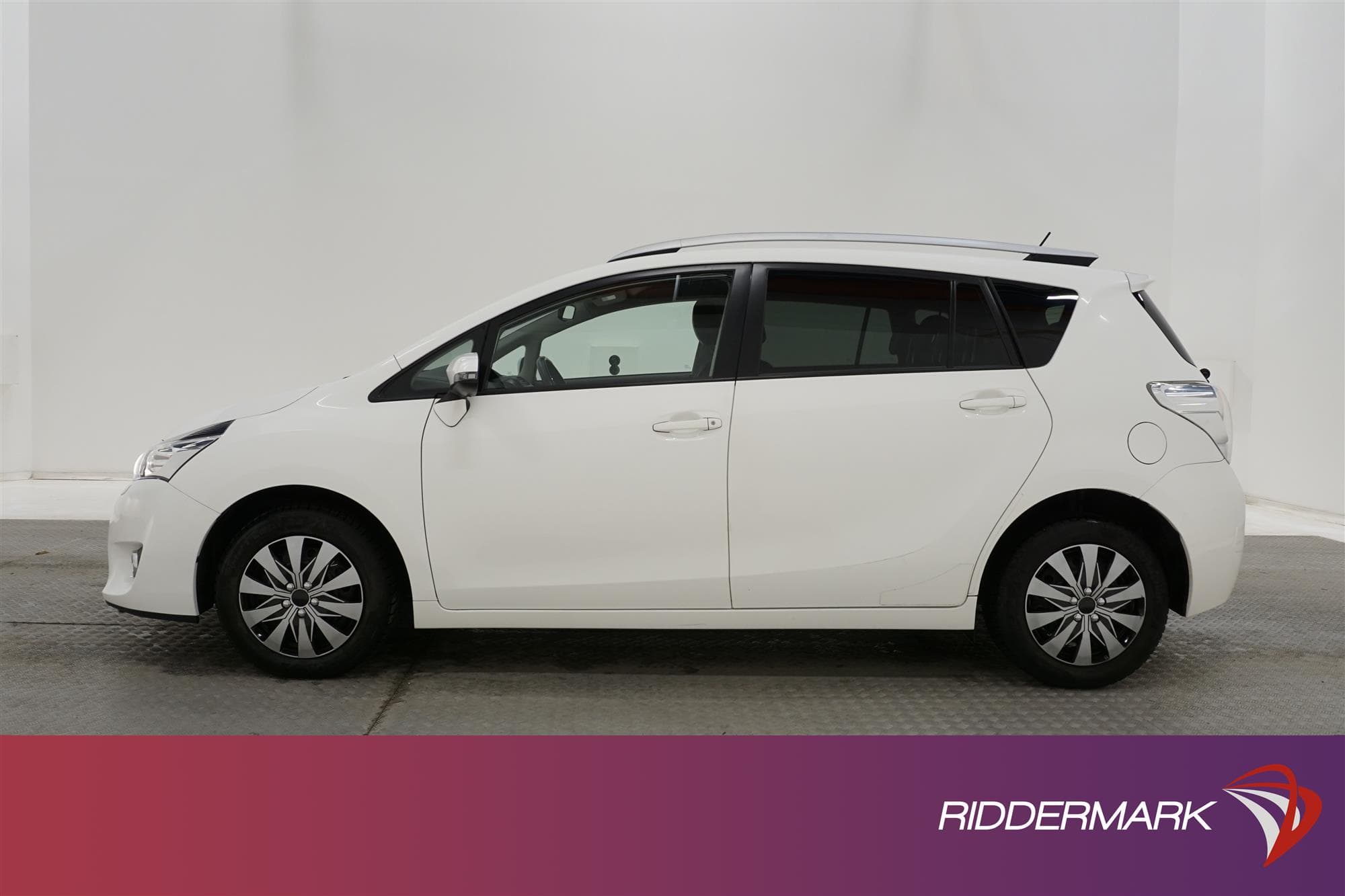 Toyota Verso 1.8 147hk 7 sits