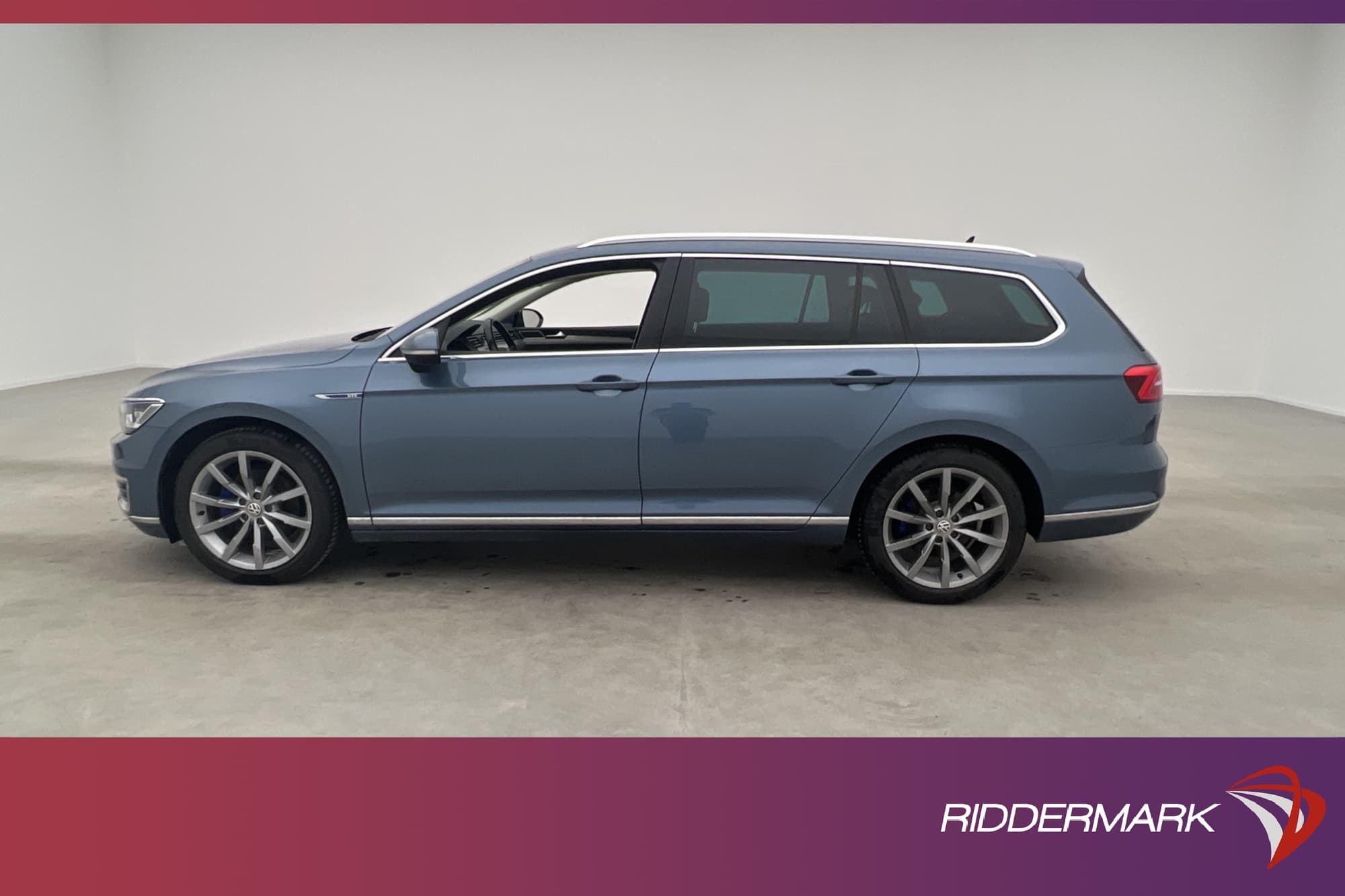 Volkswagen Passat GTE 218hk