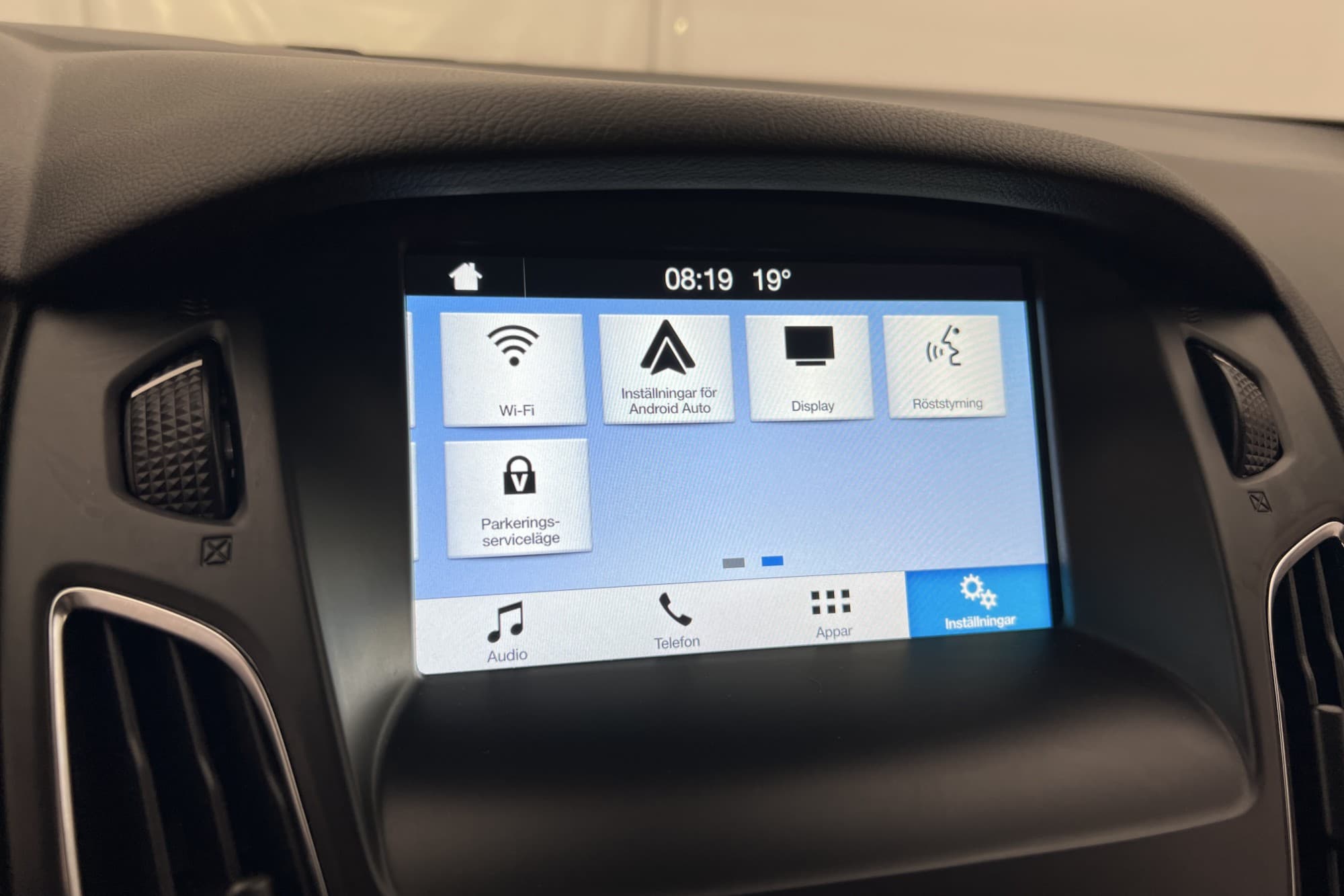 Ford Focus EcoBoost 100hk Android-Auto Sensorer Farthållare