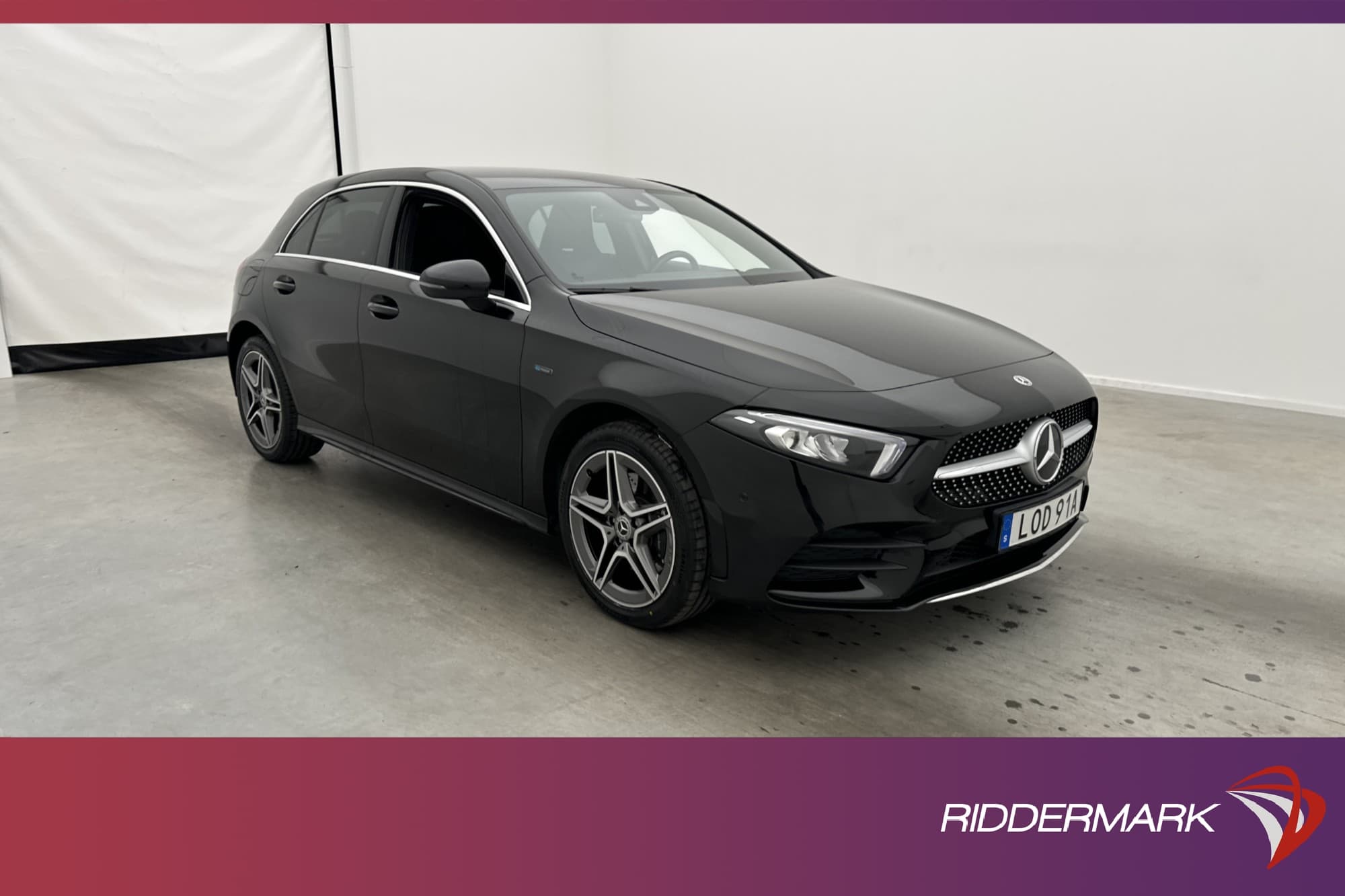 Mercedes-Benz A 250 e 218hk