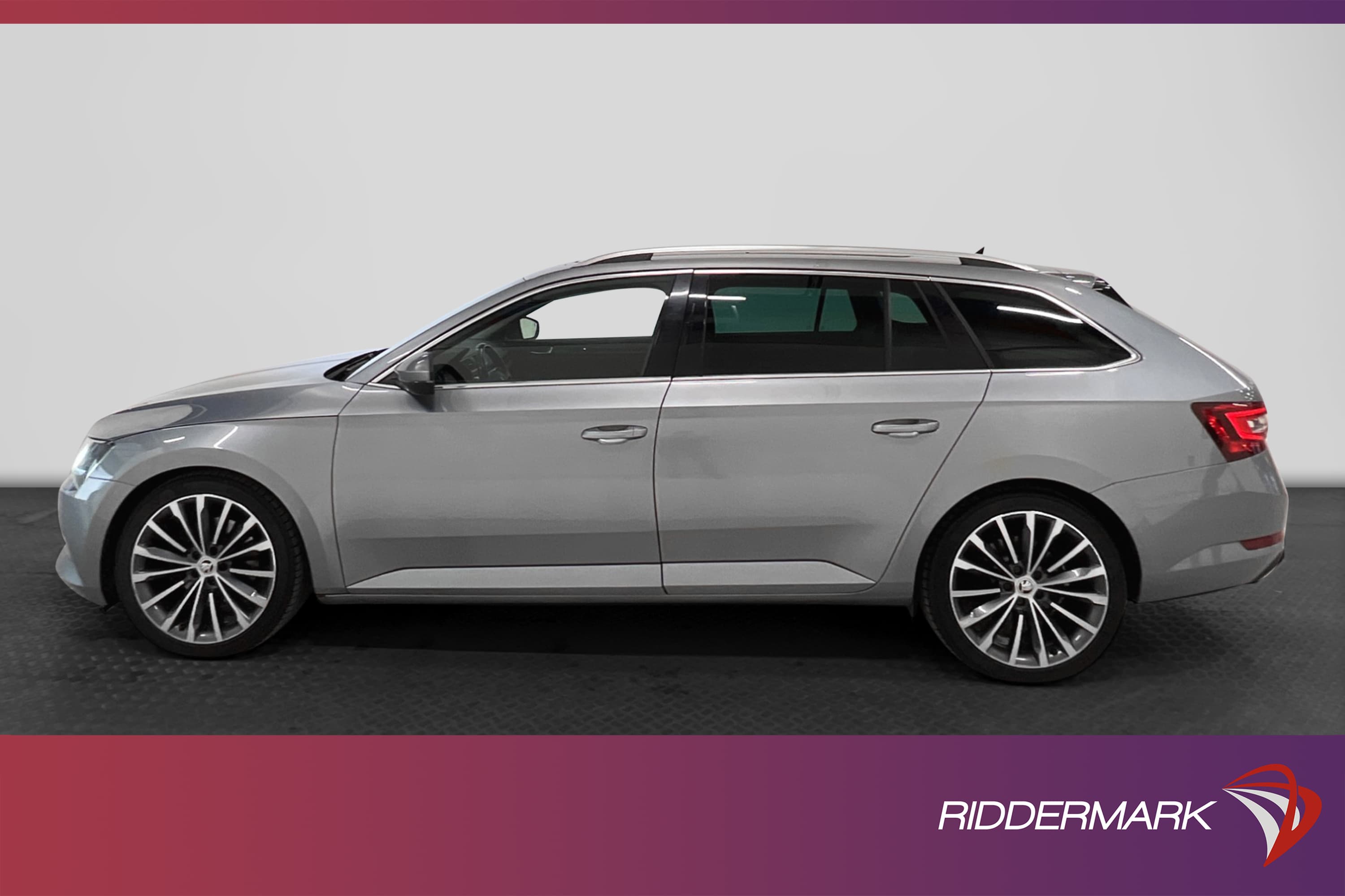 Skoda Superb 4X4 190hk L&K Panorama Canton Skinn Bkamera DCC