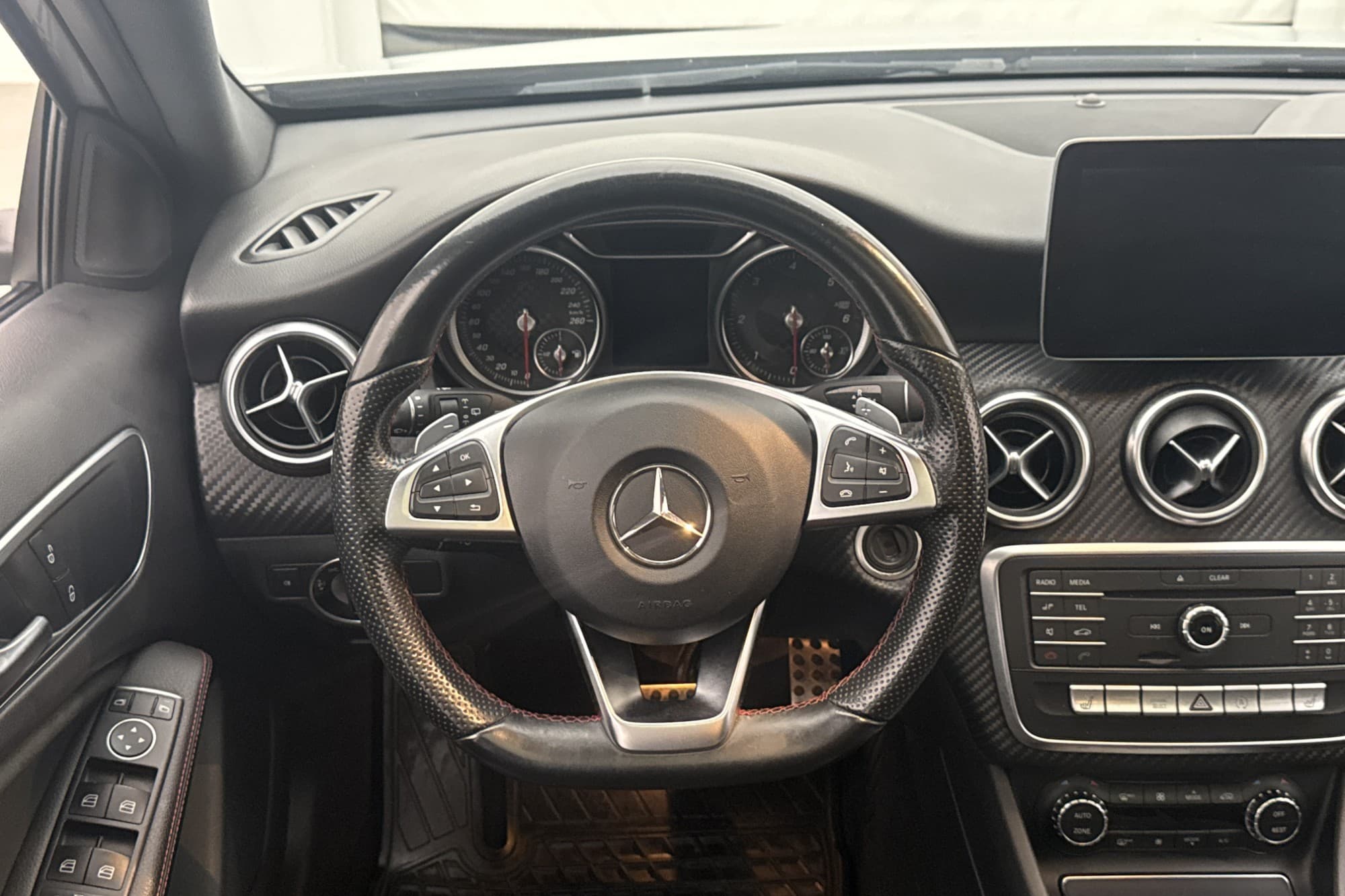 Mercedes-Benz A 180 d 109hk AMG Taklucka Halvskinn