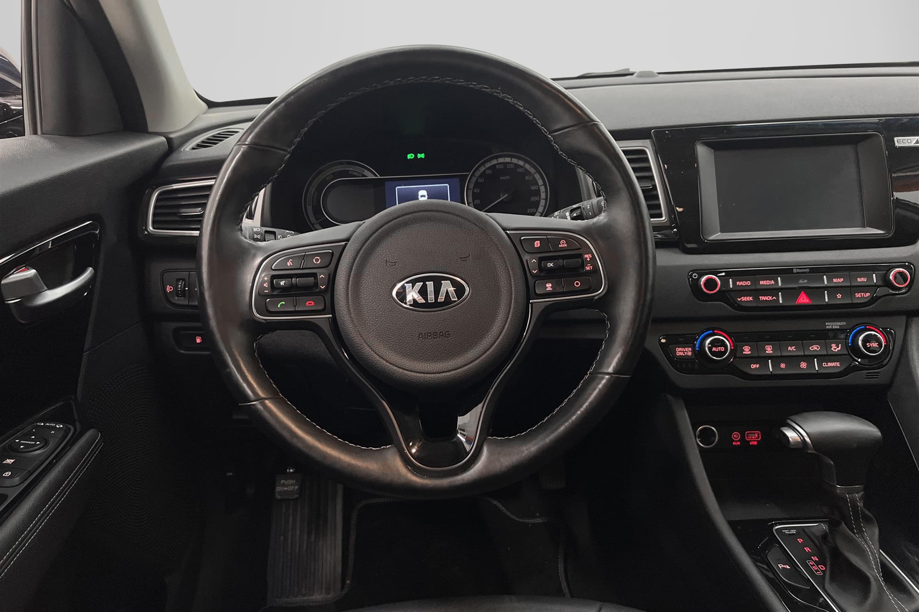 Kia Niro Hybrid 141hk M&K-Värm Navi Drag B-Kamera Skinn PDC 