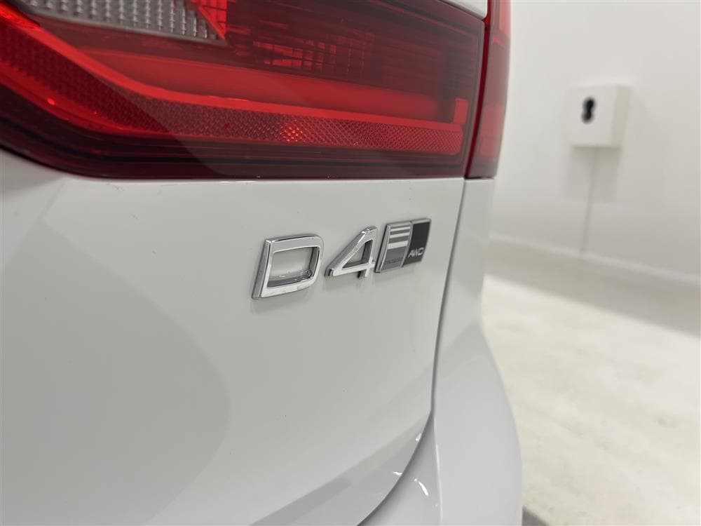 Volvo V90 D4 190hk AWD Inscription Pano Skinn HEMLEVERANS!interiör