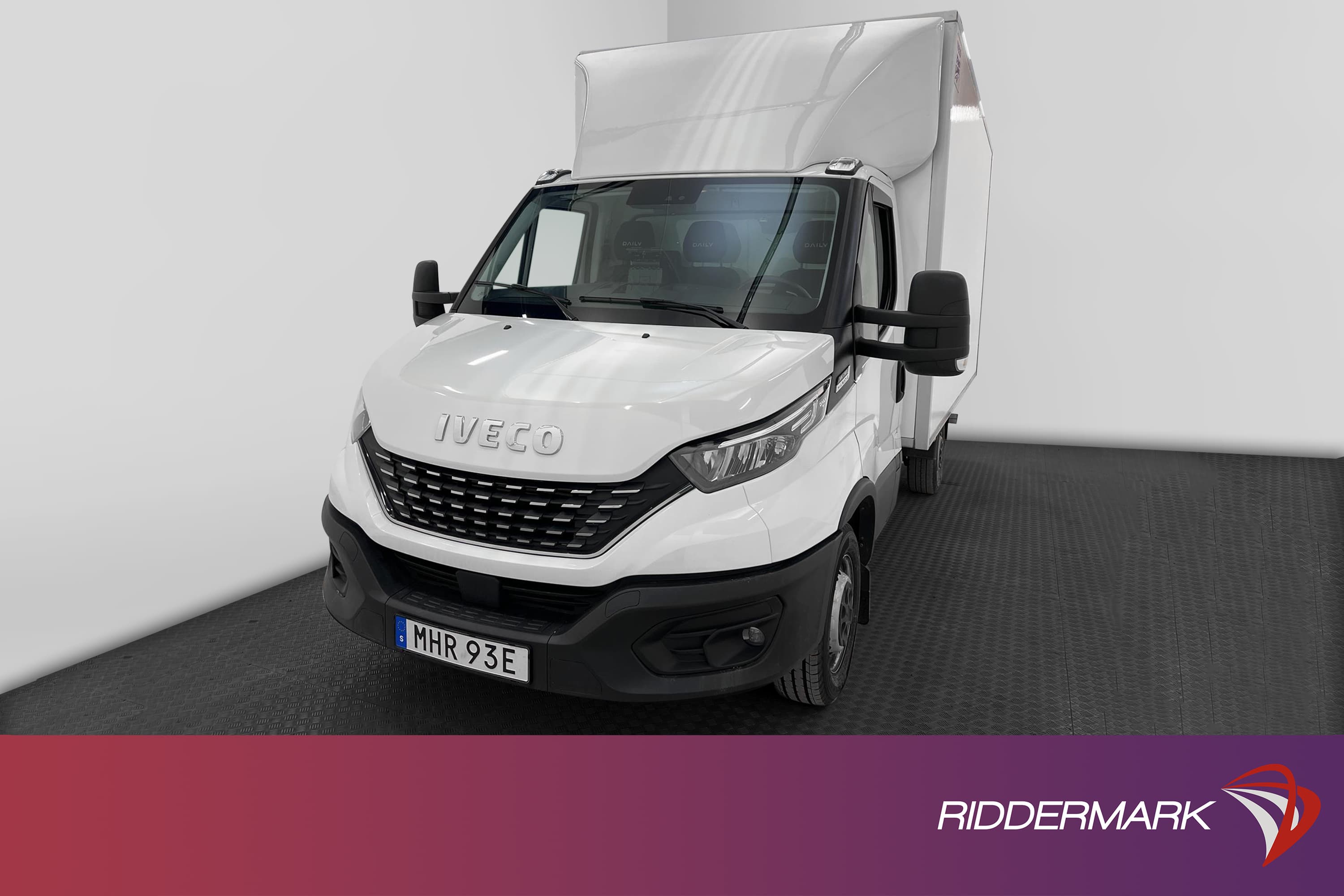 Iveco Daily 2.3JTD Automat Bakgavel Kamera Värmare Moms