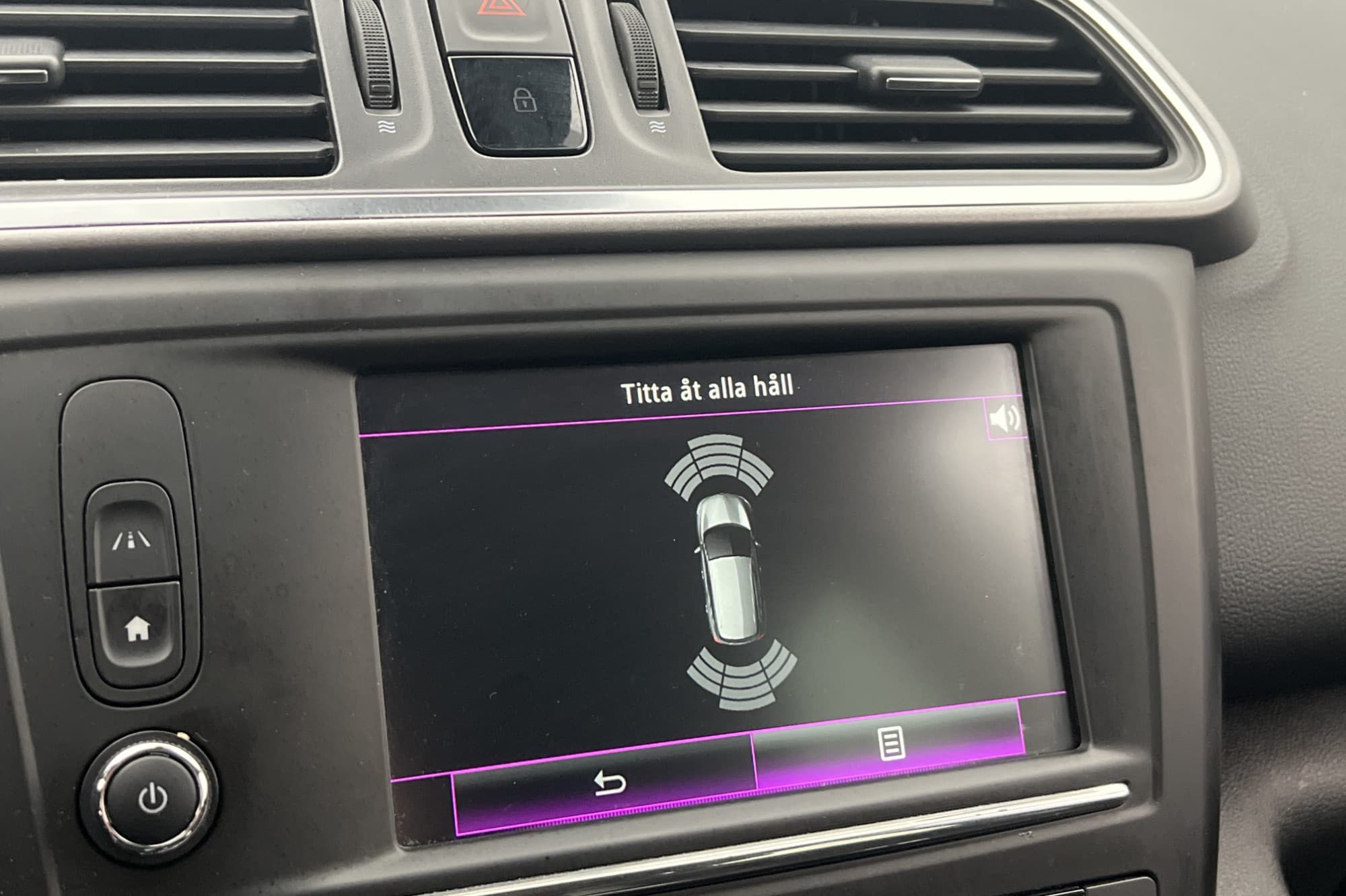Renault Kadjar dCi 110hk GPS P-Sensorer BT Farthållare