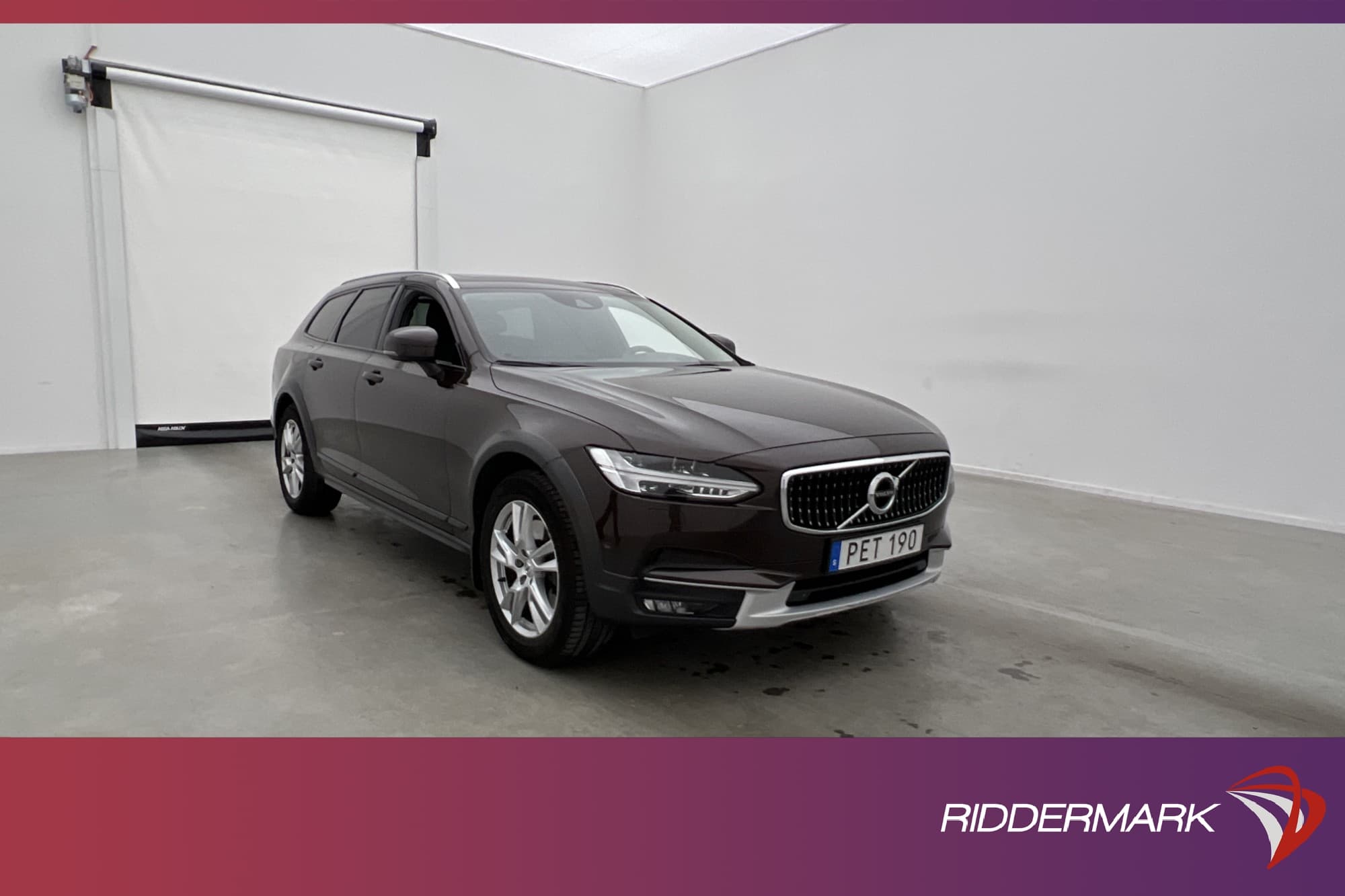 Volvo V90 Cross Country D5 AWD