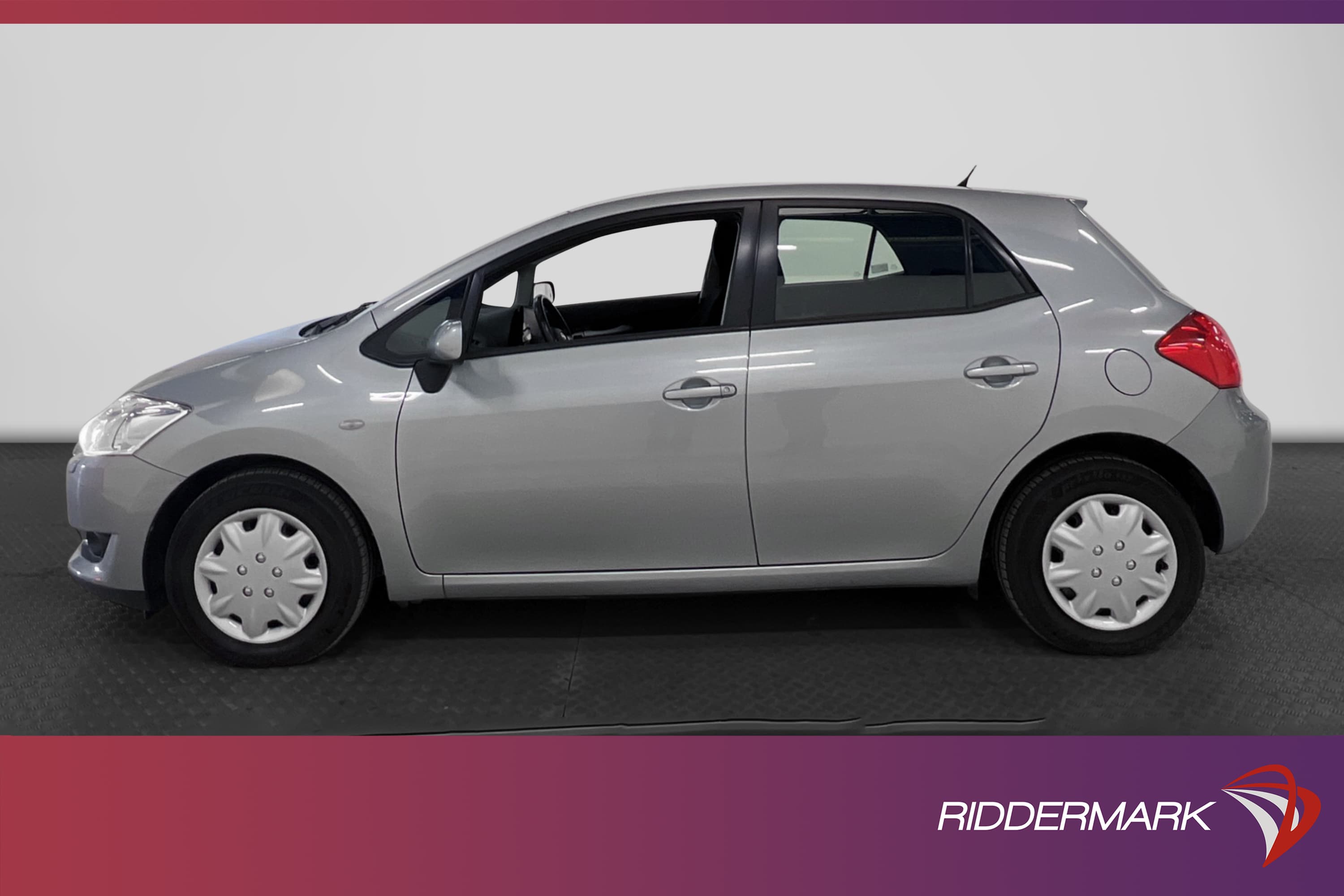 Toyota Auris 1.6 Dual VVT-i 124hk