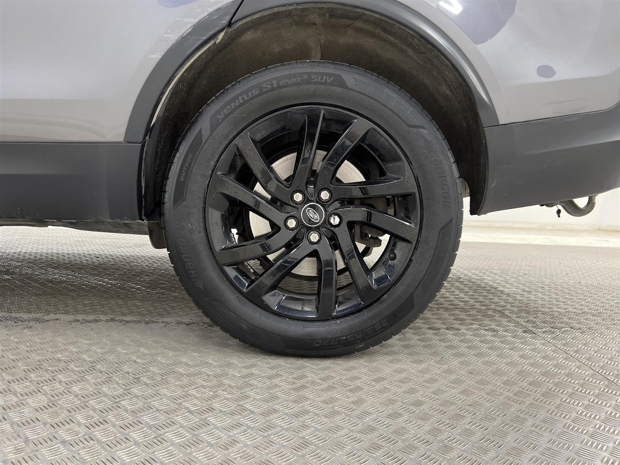 Land Rover Discovery 2.0 TD4 4WD 180hk HSE Pano Merdian Navi