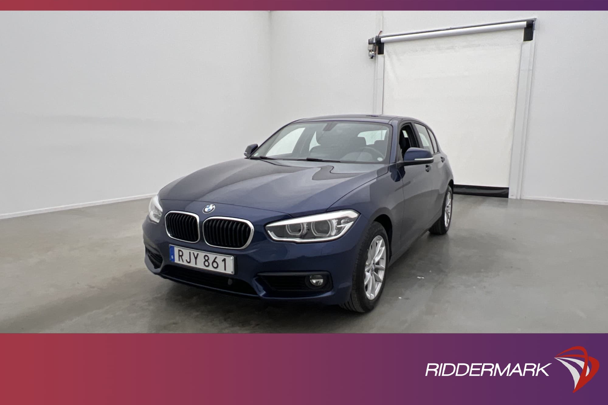 BMW 118d xDrive Advantage Farthållare Bluetooth Sensorer