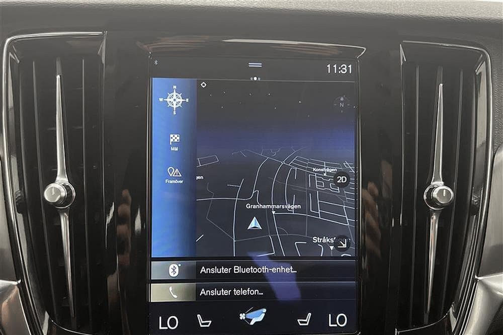 Volvo S90 D4 190hk AWD Momentum D-Värm VOC Navi Drag Blisinteriör