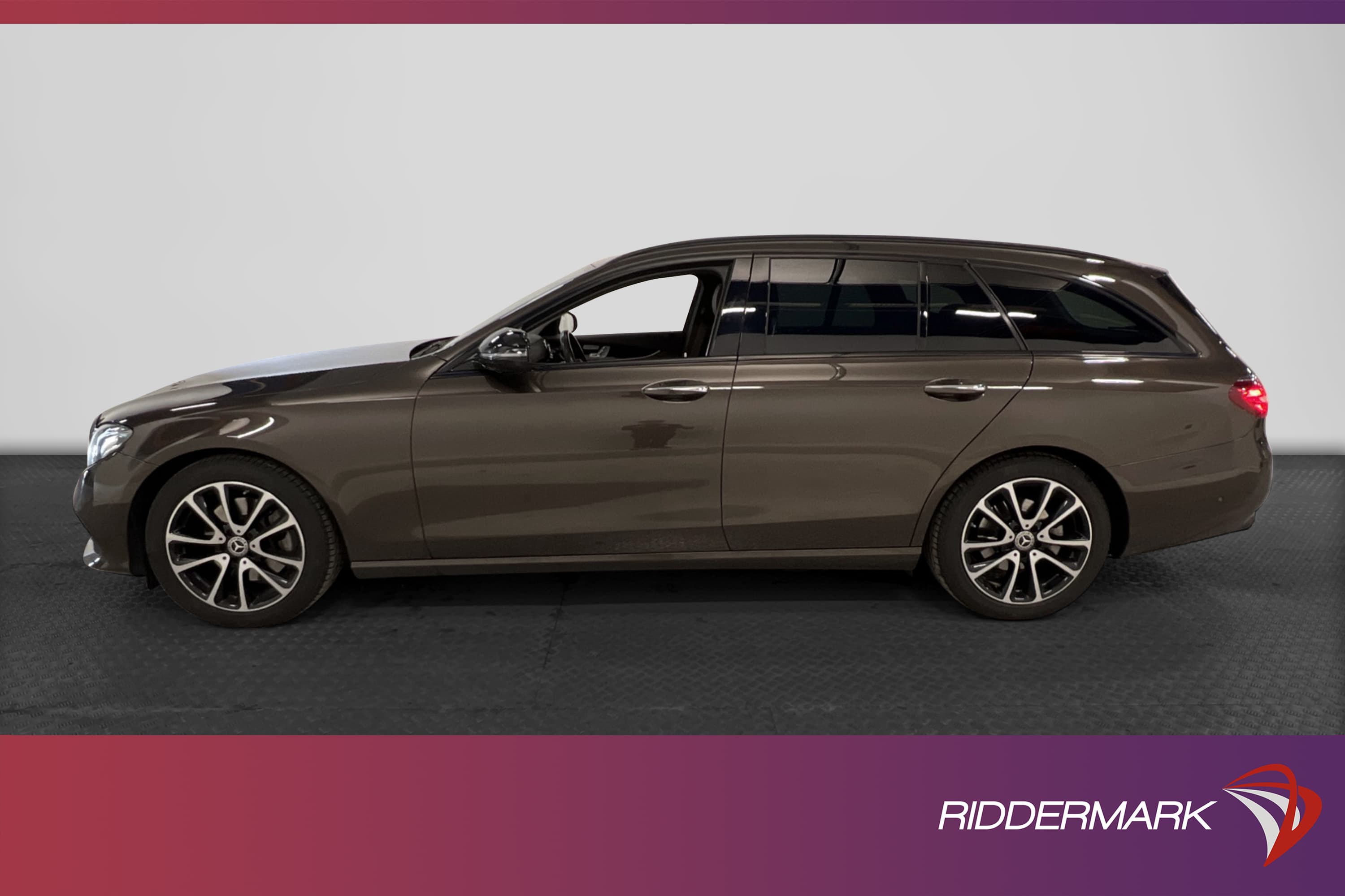 Mercedes-Benz E 220d