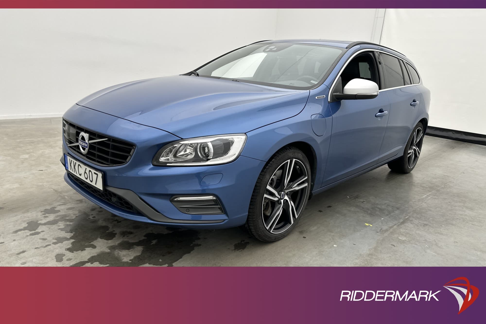 Volvo V60 D5 Plug-in AWD