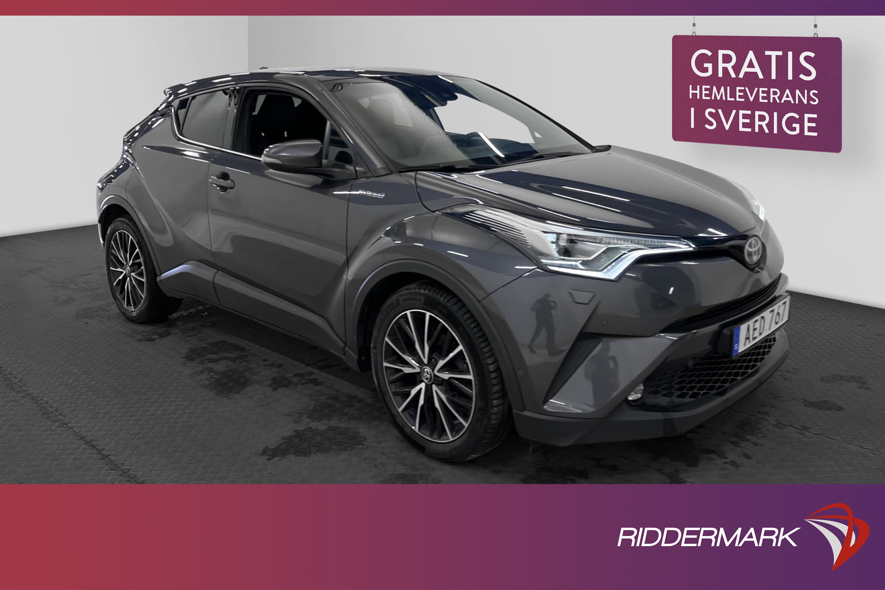 Toyota C-HR Hybrid 122hk