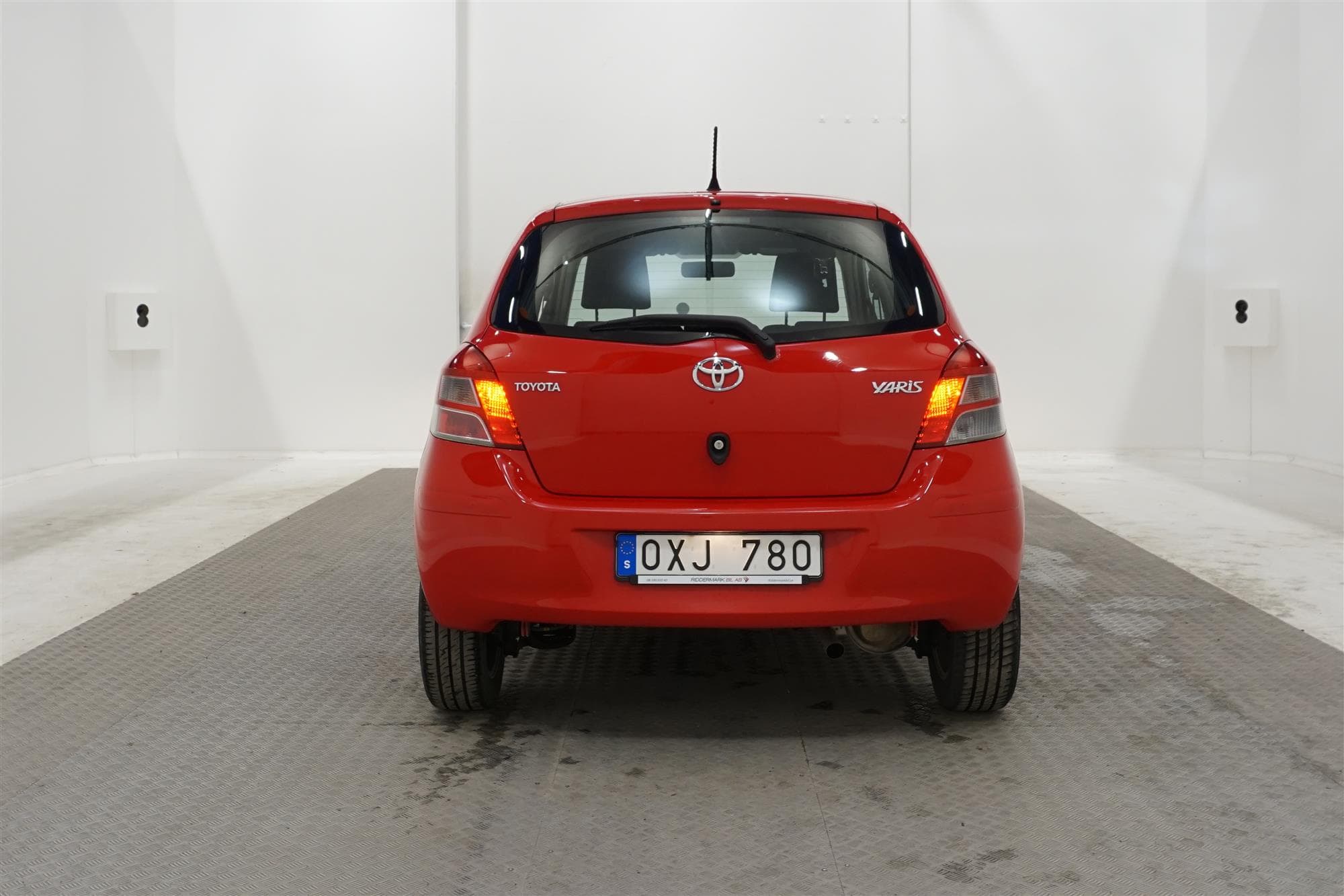 Toyota Yaris 1.33 Dual VVT-i 99hk 1 Brukare Välservad Nybes