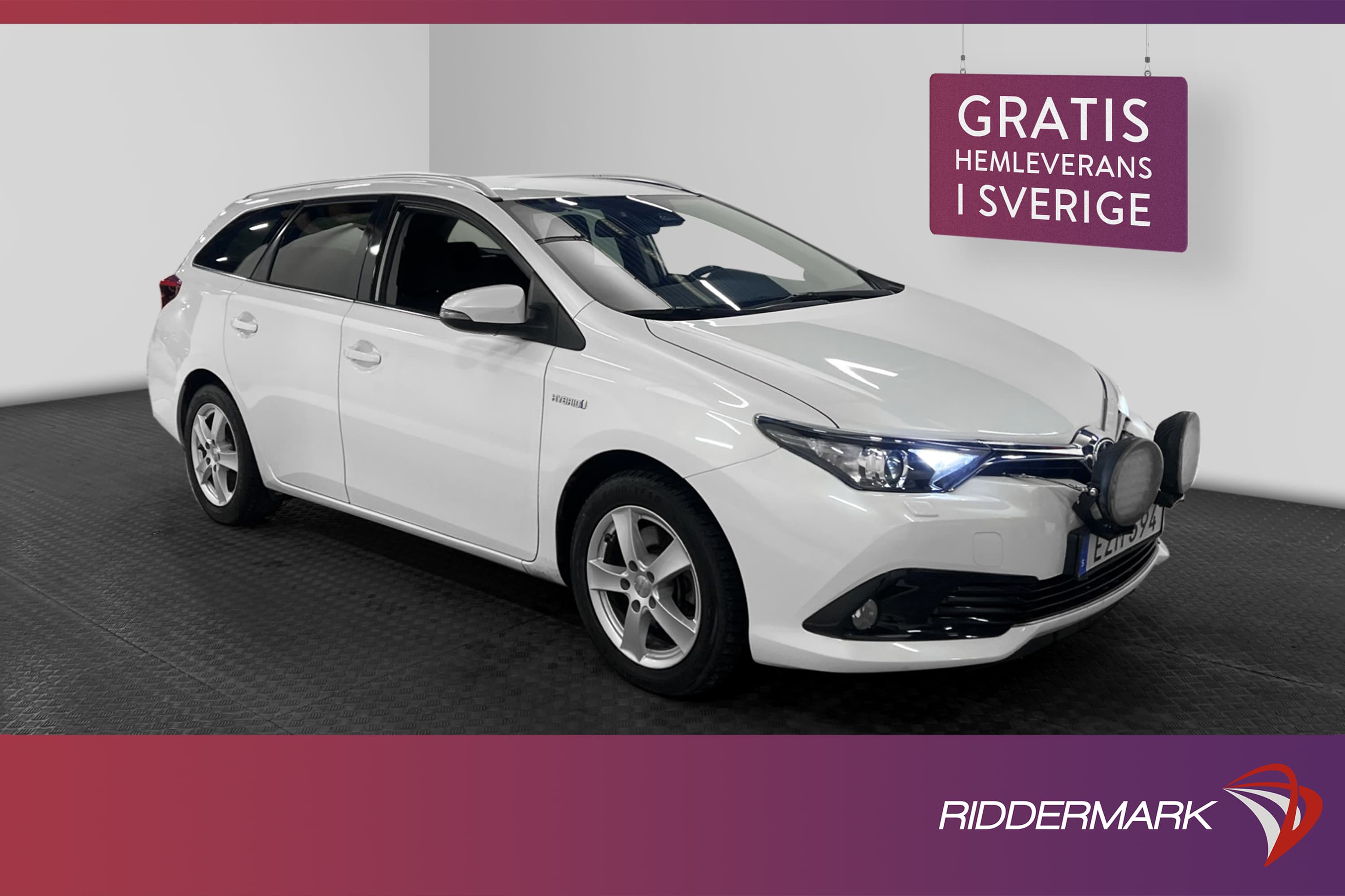 Toyota Auris Touring Sports Hybrid 136hk