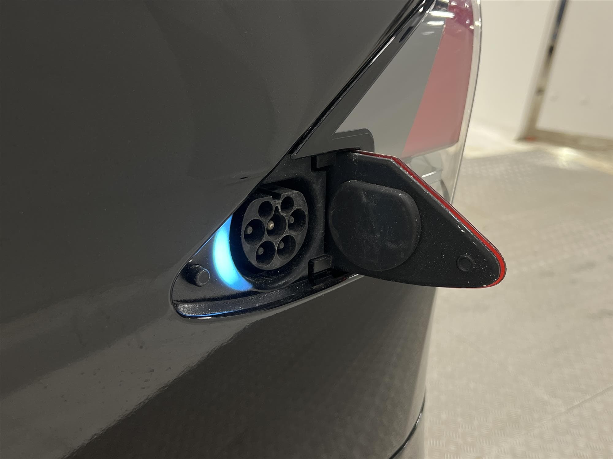 Tesla Model X 90D AWD 423hk 6Sits FRI SUPERCHARGE Drag Moms interiör