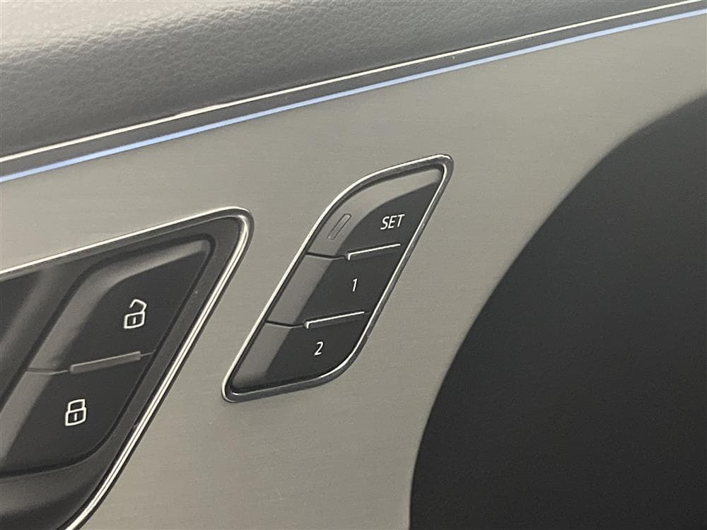 Audi Q7 TDI 272hk Quattro S-Line Cockpit Värmare BOSE 7-Sitsinteriör