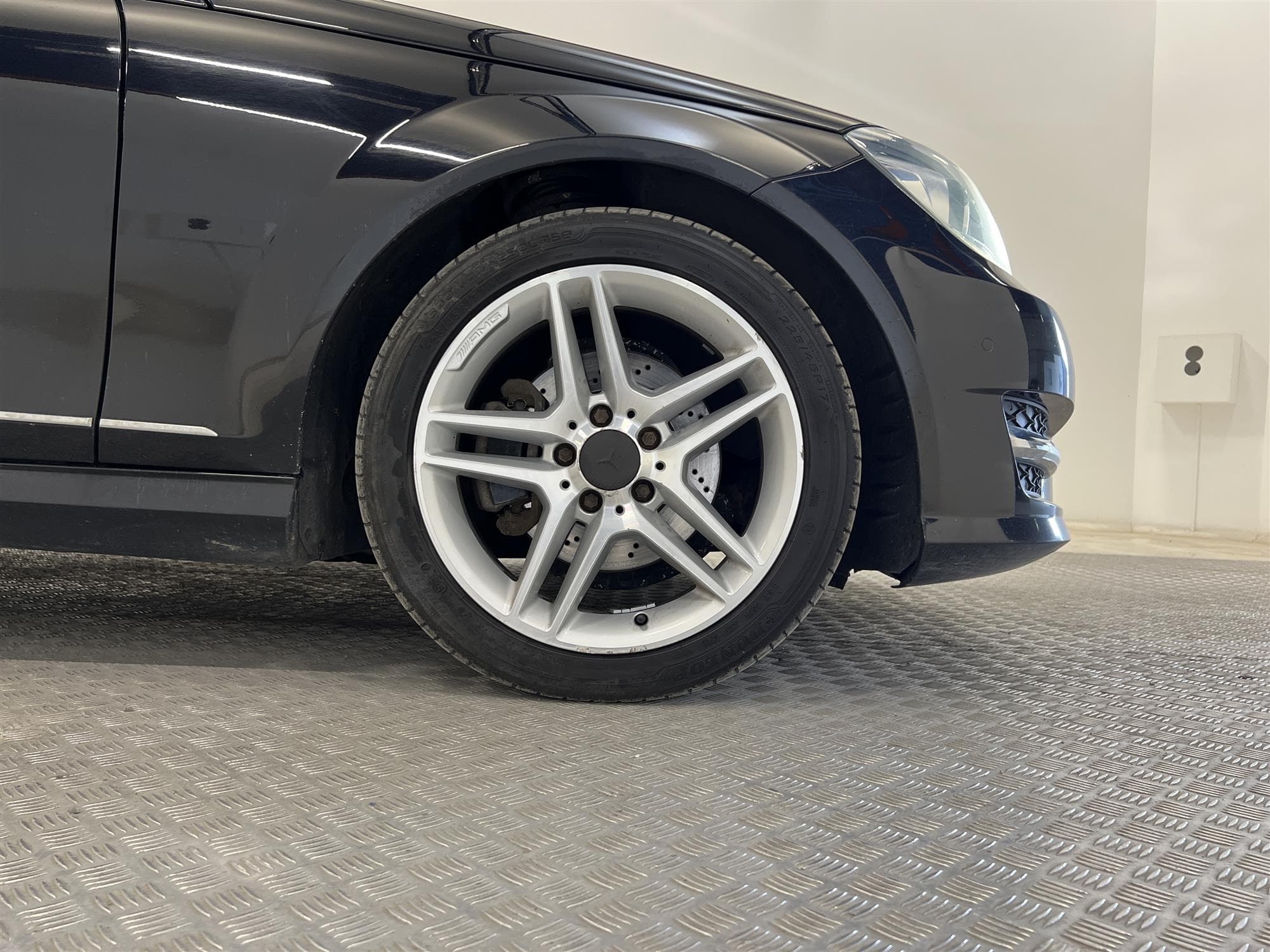 Mercedes-Benz C 220 CDI 170hk AMG 2 Brukare Navigator Drag