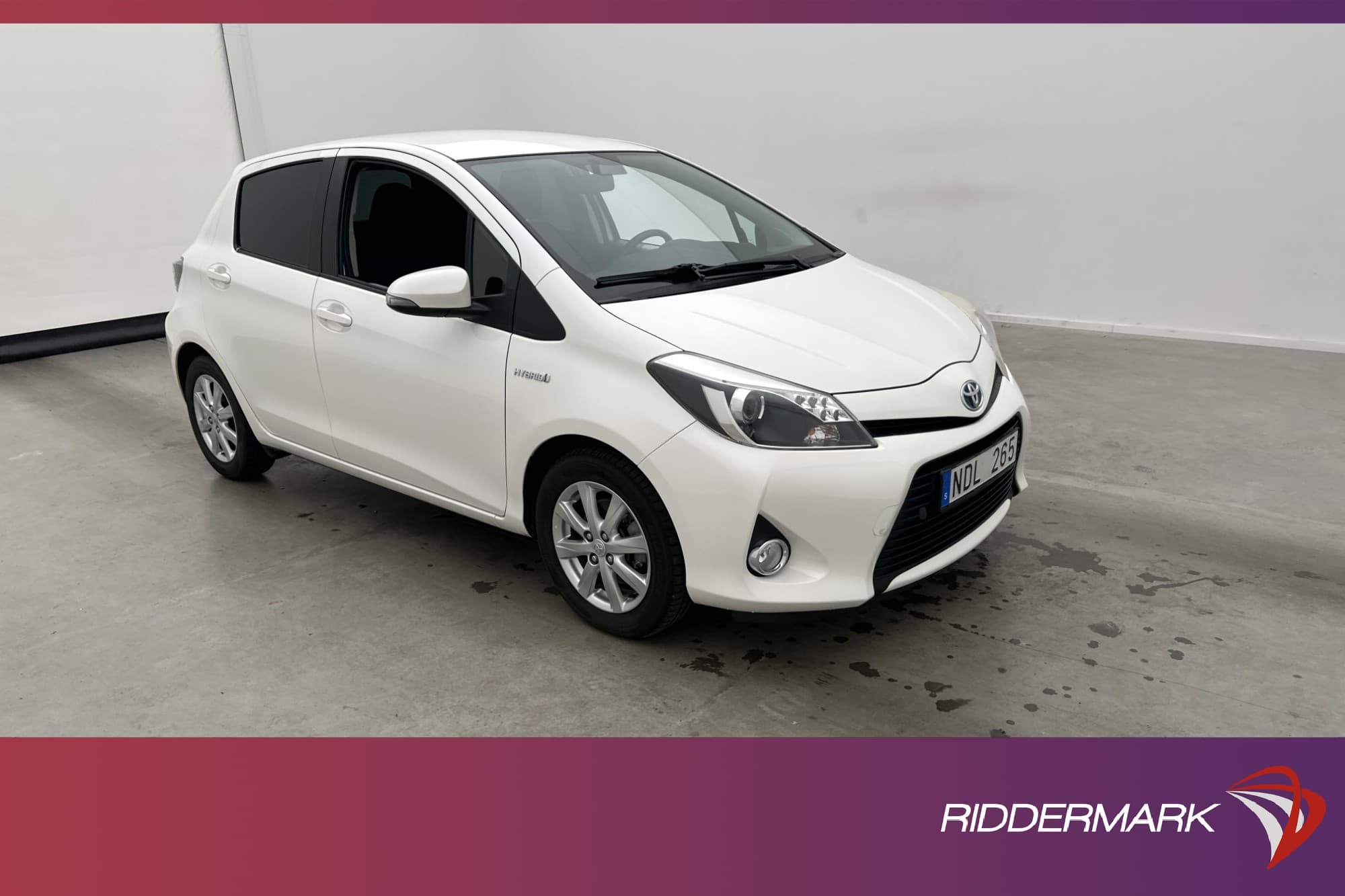 Toyota Yaris Hybrid 101hk