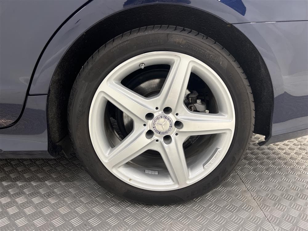 Mercedes-Benz CLS 350 d 258hk AMG  T-lucka 360° Navi Skinninteriör