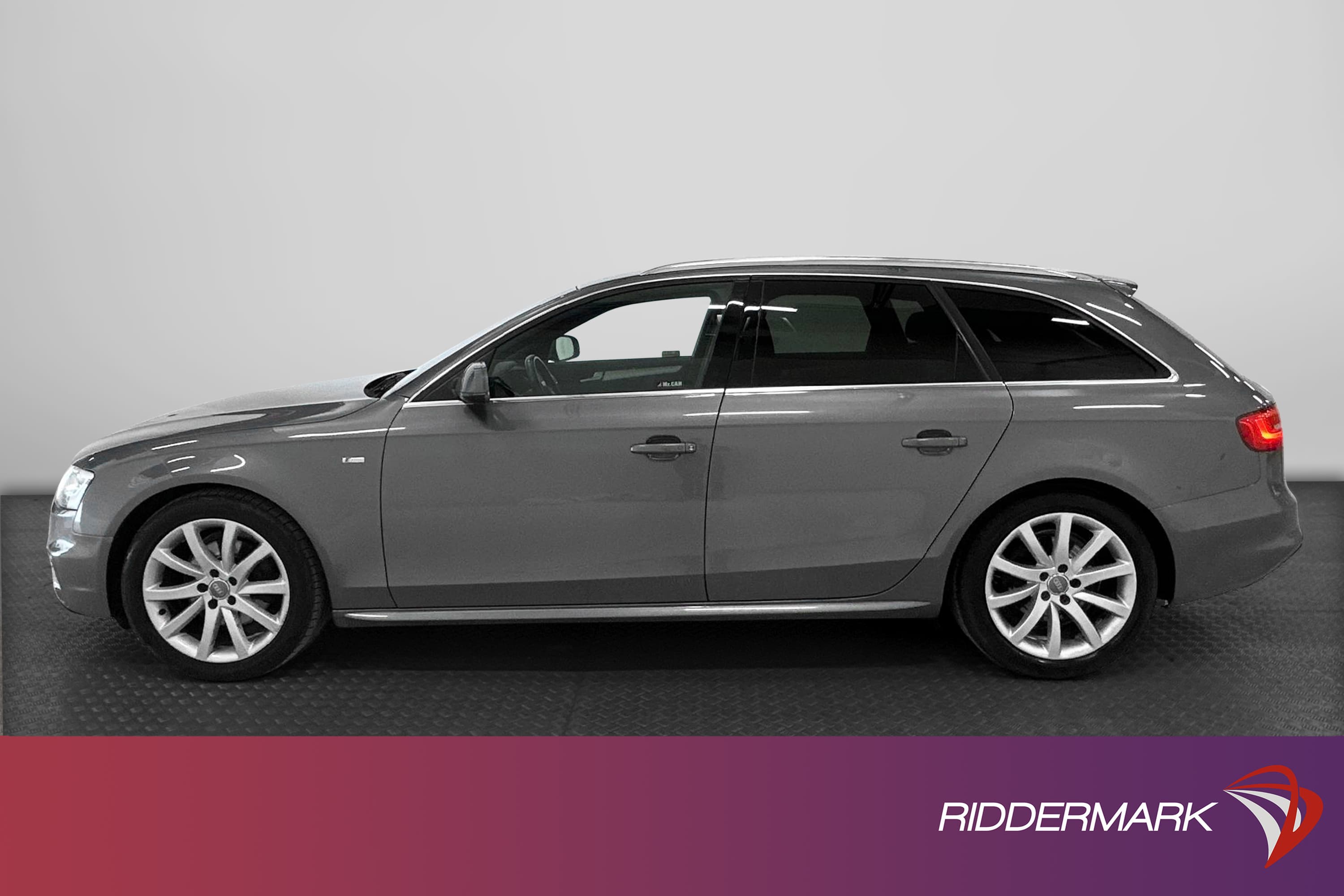 Audi A4 Avant 2.0 TDI Quattro S line