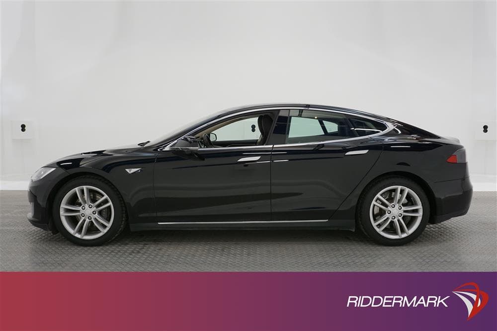 Tesla Model S 70D AWD FREE SUPERCHARGE Moms Svensk Såld