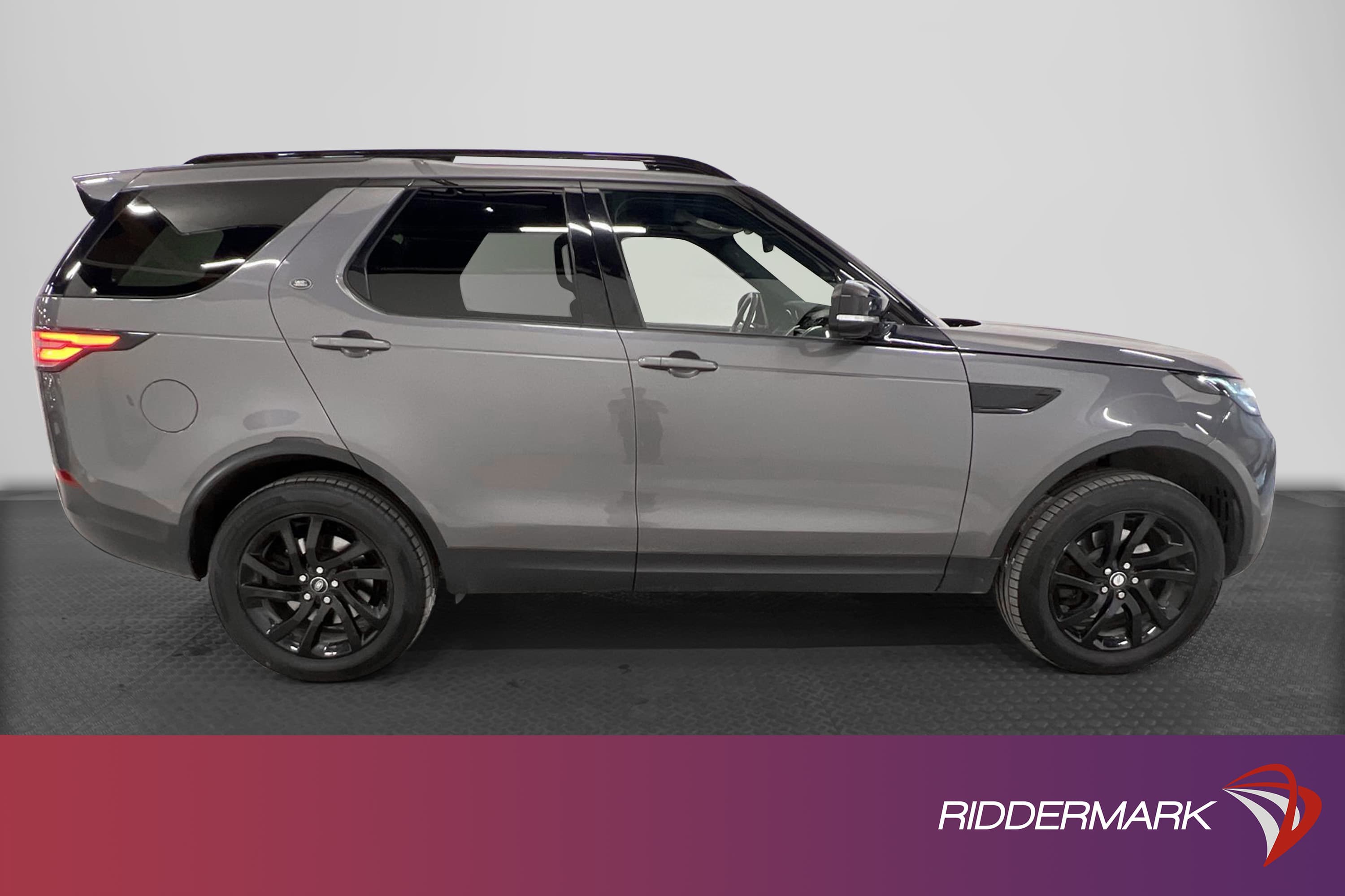 Land Rover Discovery 2.0 TD4 4WD 180hk HSE Pano Merdian Navi