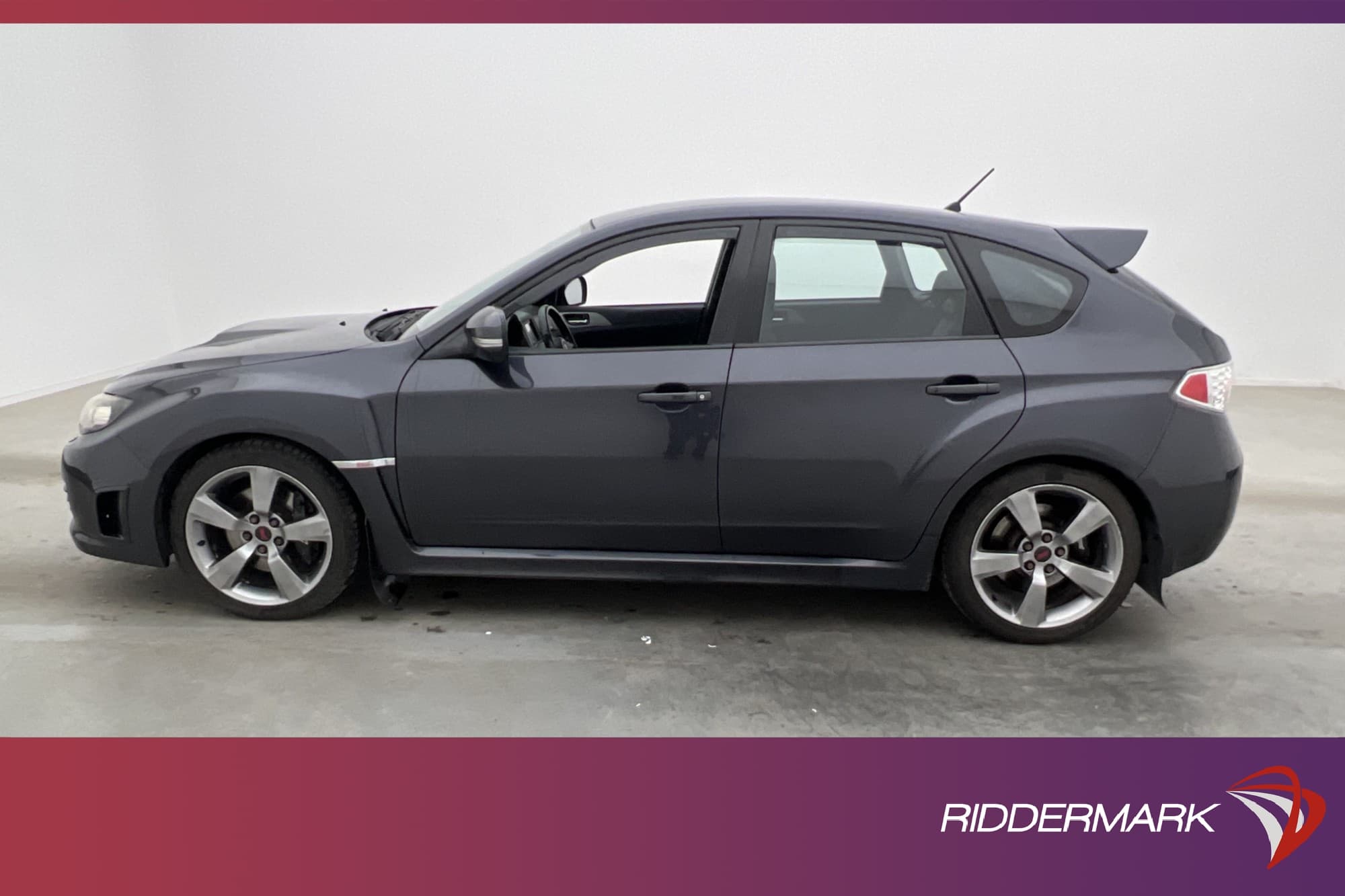 Subaru WRX STi 2.5 300hk 4WD