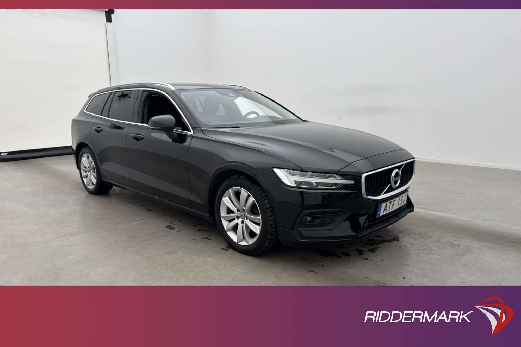 Volvo V60 D4 AWD 190hk VOC Värmare Navi Dragkrok 