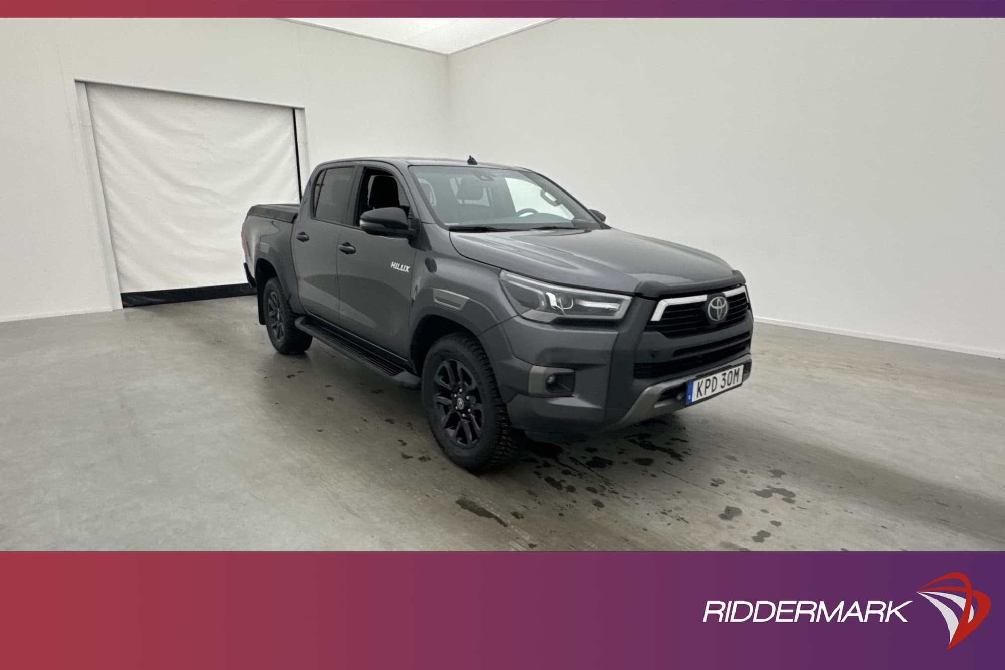 Toyota Hilux Invincible 2.8 4WD
