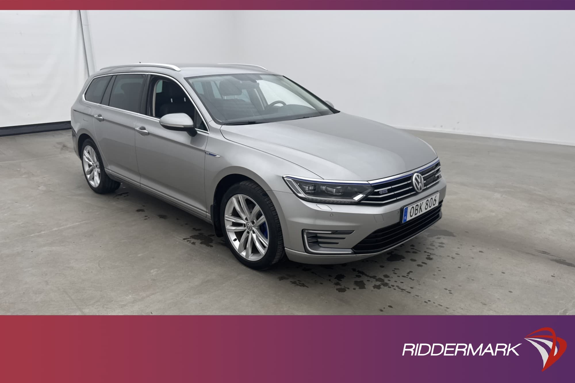 Volkswagen Passat GTE 218hk