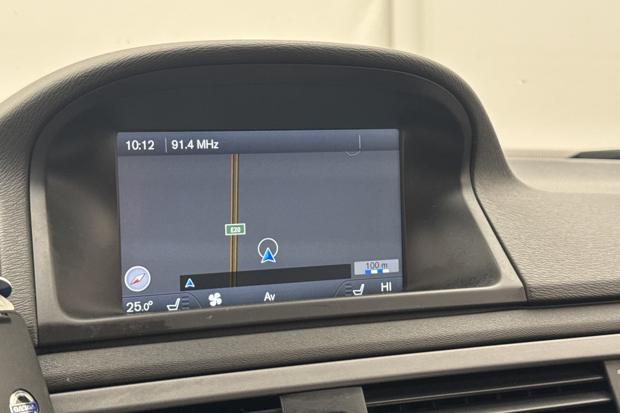 Volvo V70 T4F 180hk Navigation Sensorer Dragkrok