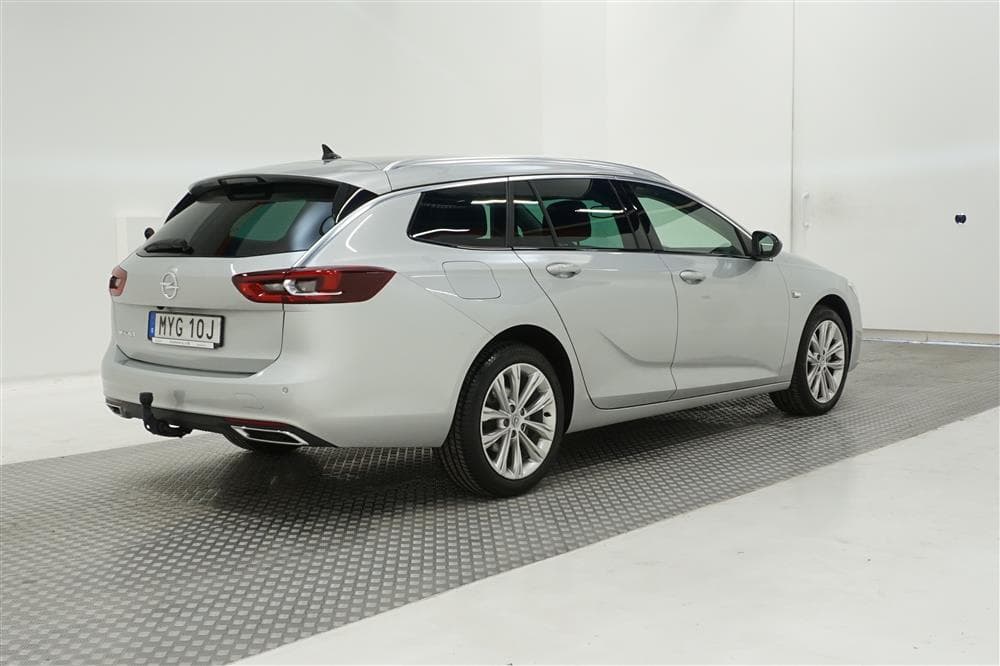 Opel Insignia 174hk Navi Backkamera Carplay Drag 0,43l/milexteriör