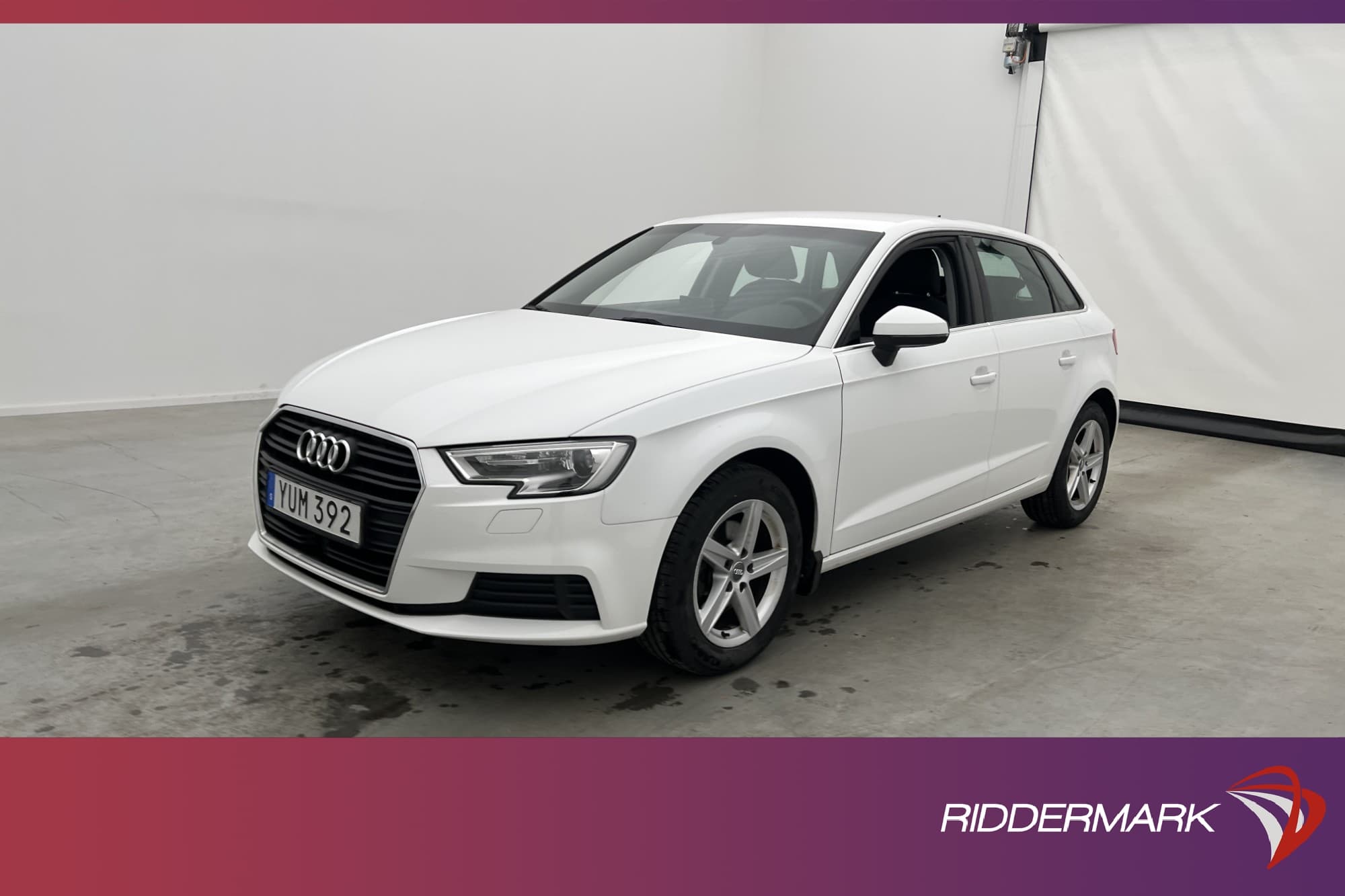 Audi A3 SB 35 TFSI 150hk Proline P-Sensorer Adaptiv-Farth